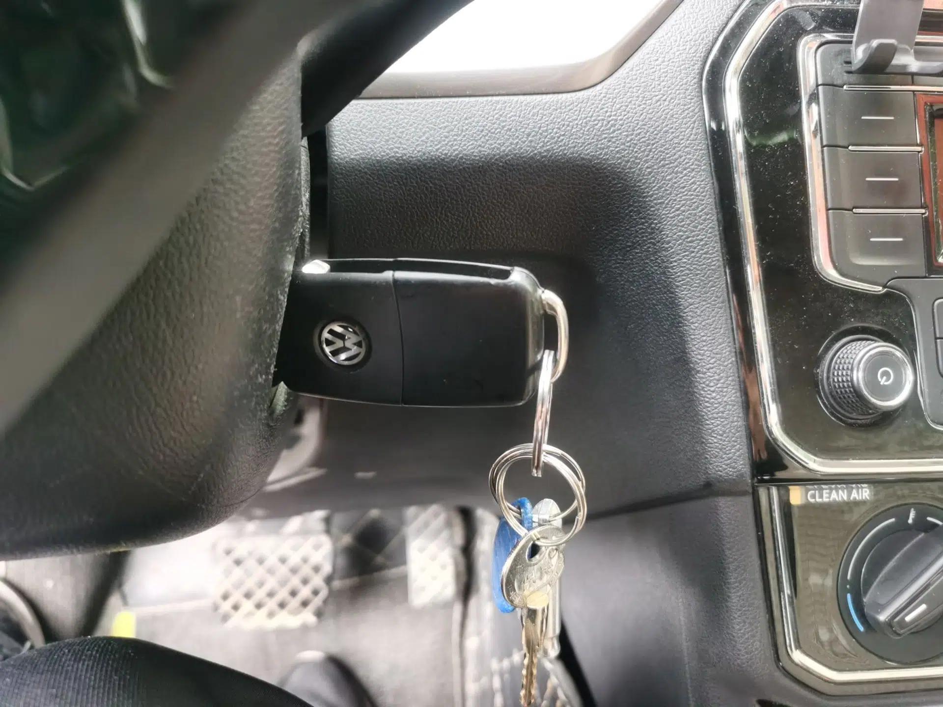 Volkswagen Jetta 2017 1.5L Automatic Comfort Model — миниатюра 9