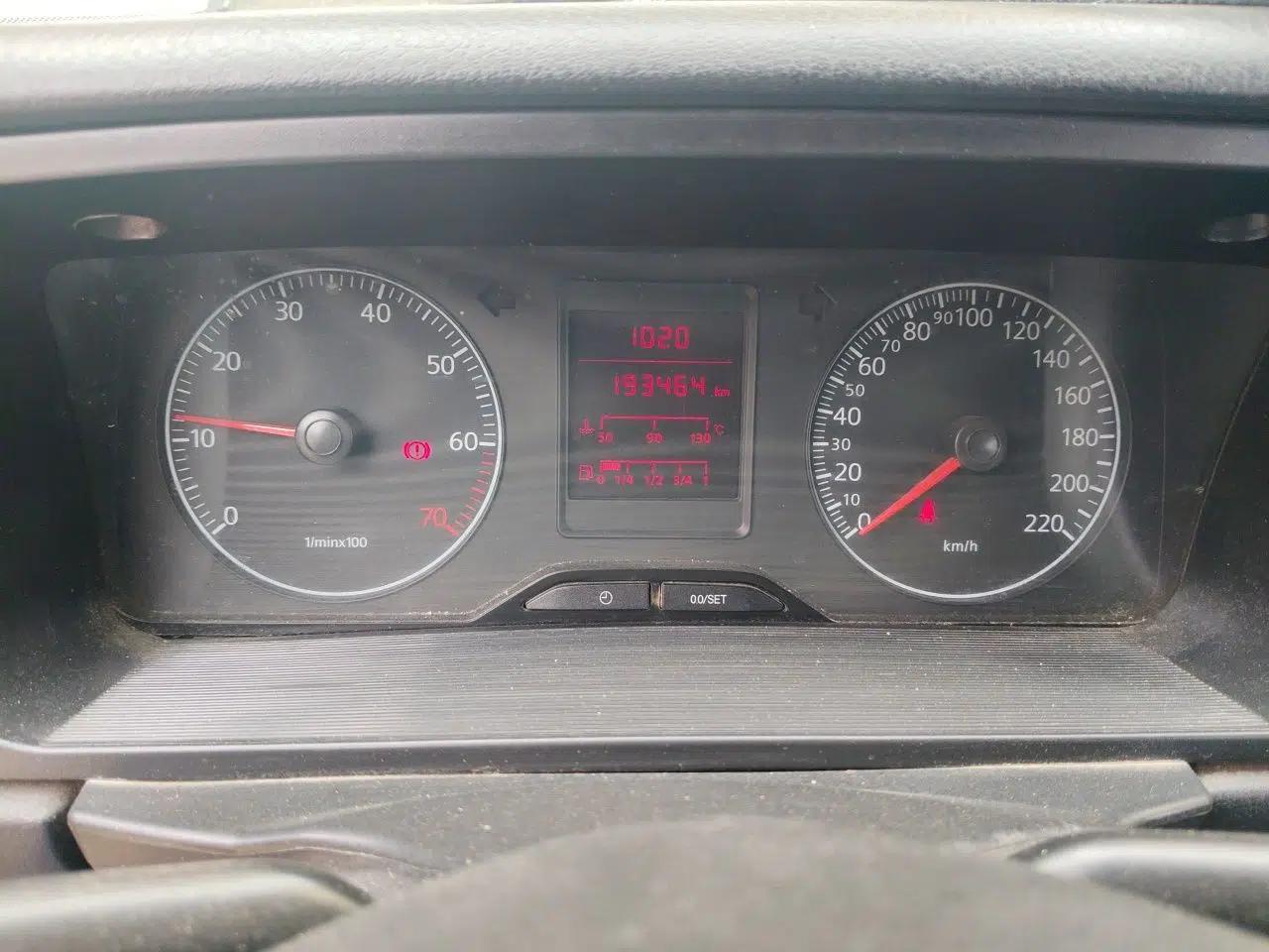 Volkswagen Jetta 2010 1.6L Vanguard — миниатюра 12