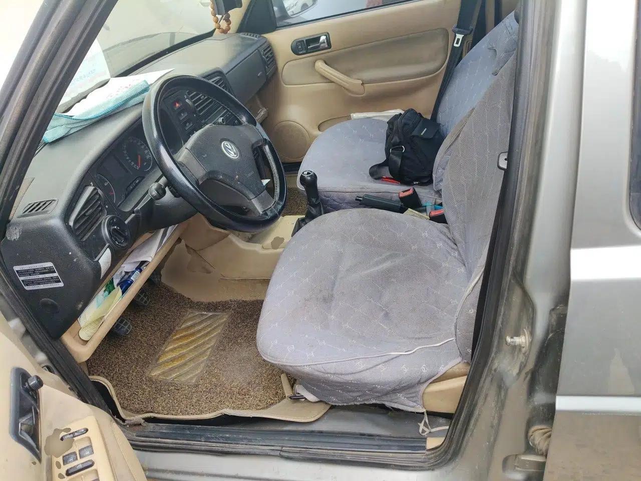 Volkswagen Jetta 2010 1.6L Vanguard — миниатюра 16