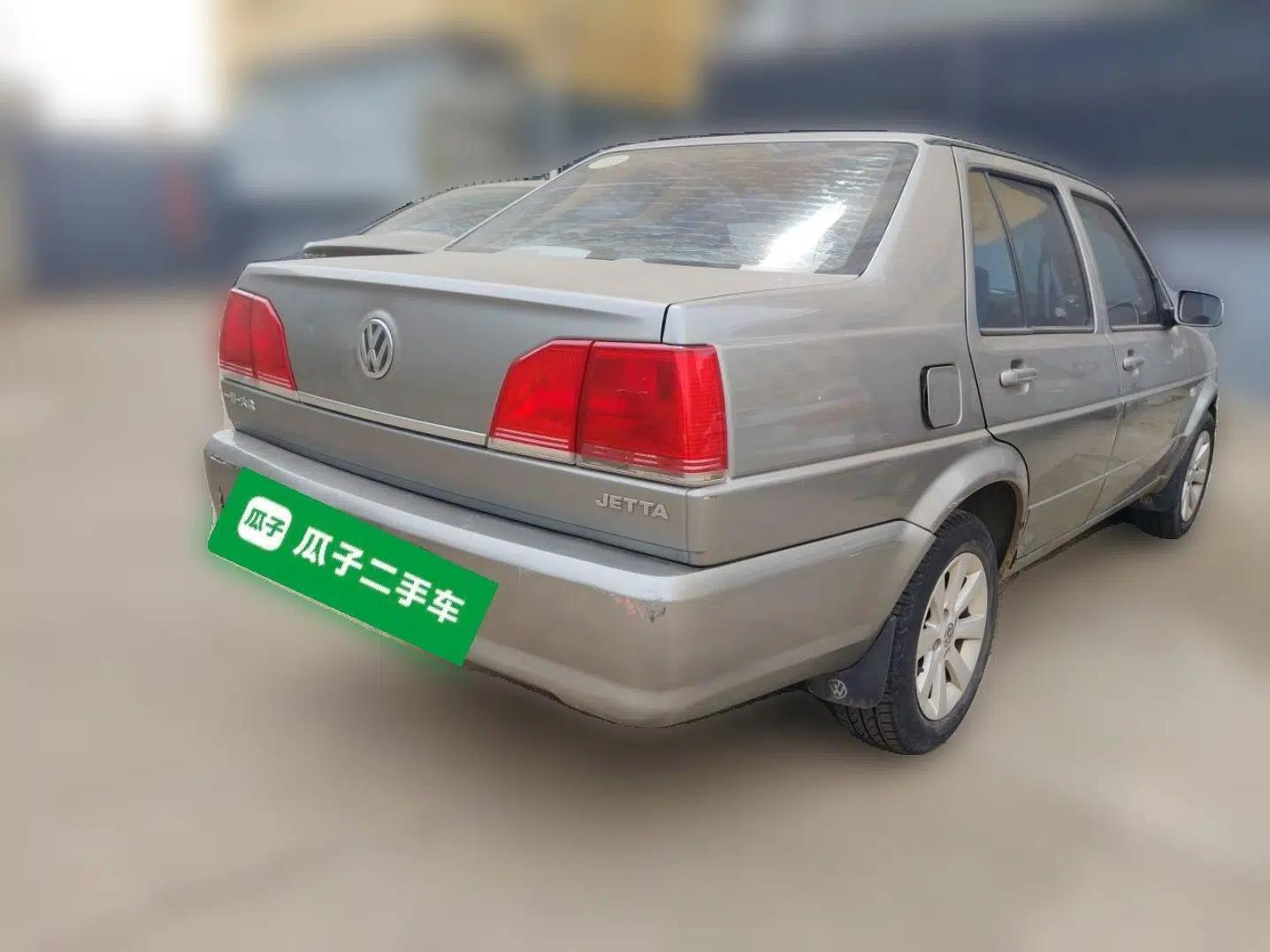 Volkswagen Jetta 2010 1.6L Vanguard — миниатюра 6