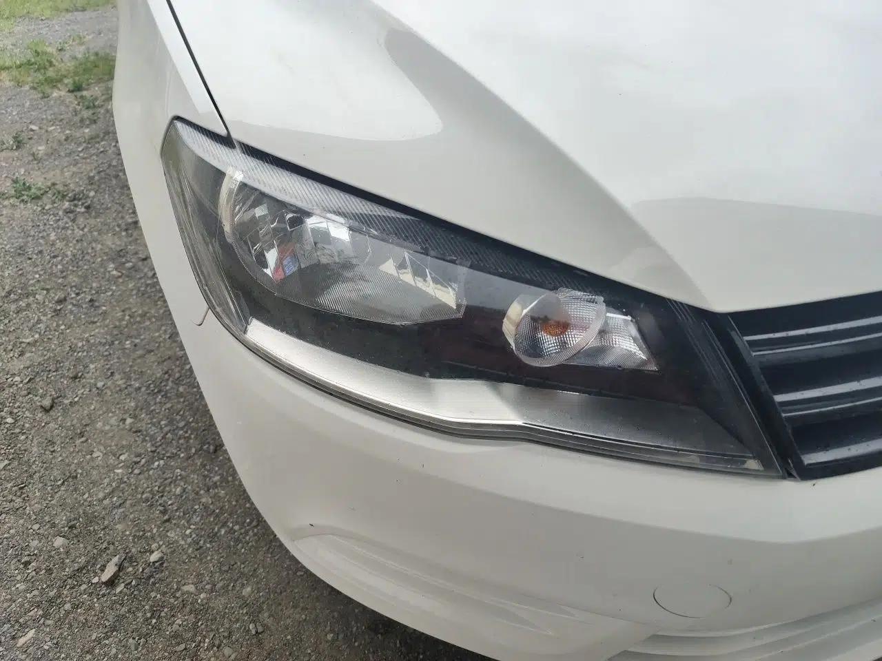 Volkswagen Jetta 2015 Zhuihui Edition 1.4L Manual Fashion Model — миниатюра 7