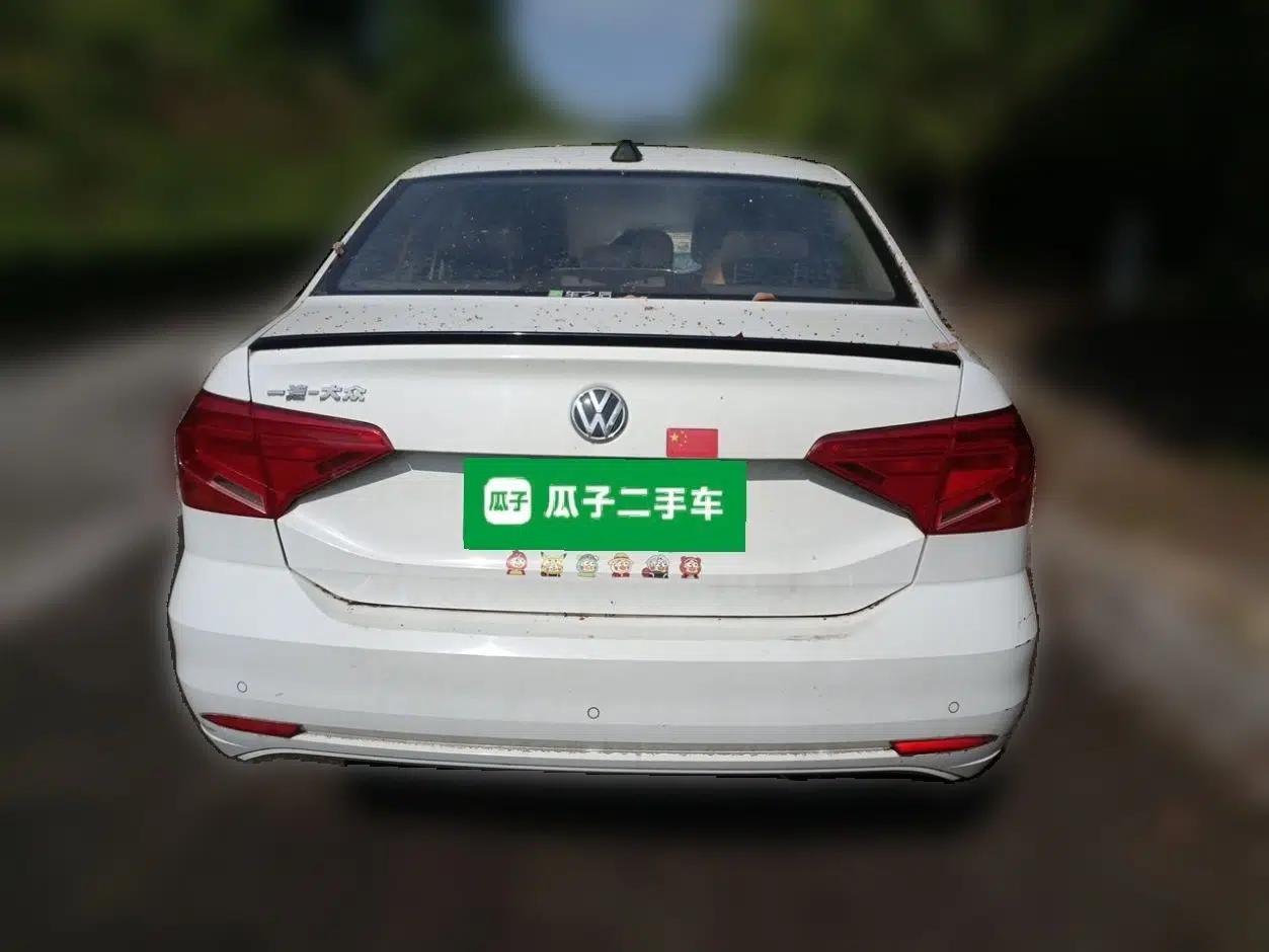 Volkswagen Jetta 2019 Dream Edition 1.5L Manual Fashion Version — миниатюра 5