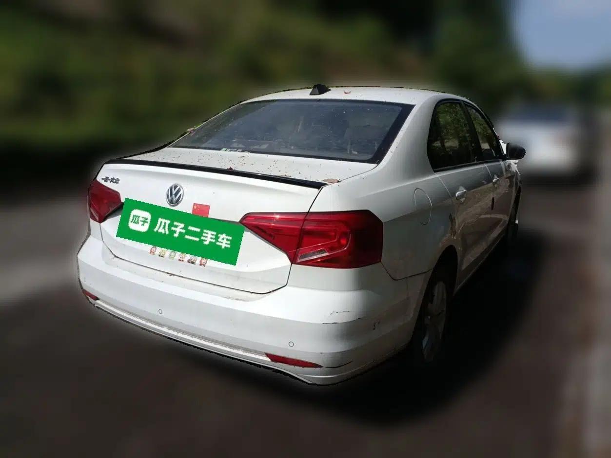 Volkswagen Jetta 2019 Dream Edition 1.5L Manual Fashion Version — миниатюра 6