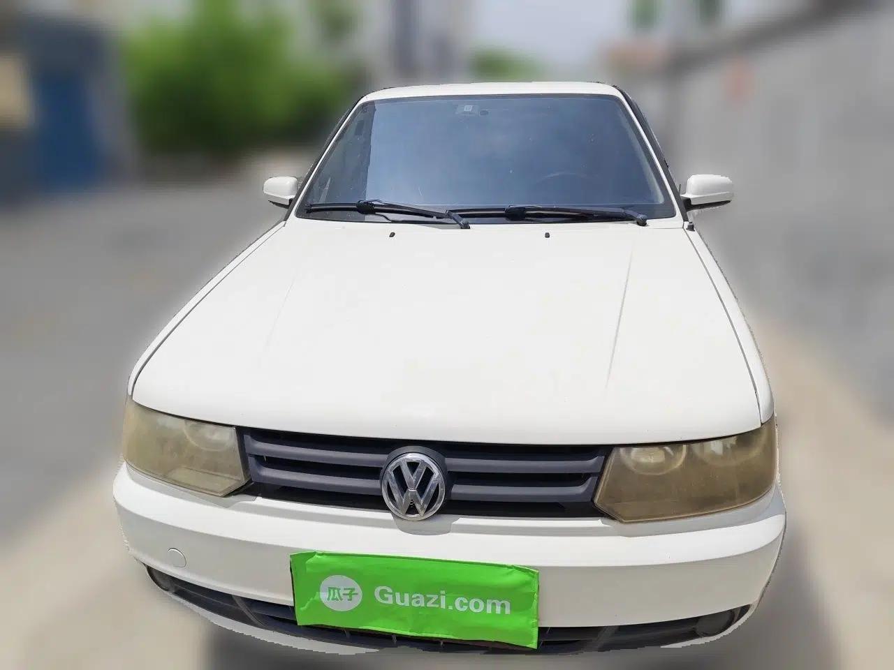 Volkswagen Jetta 2010 1.6L Partner — миниатюра 2