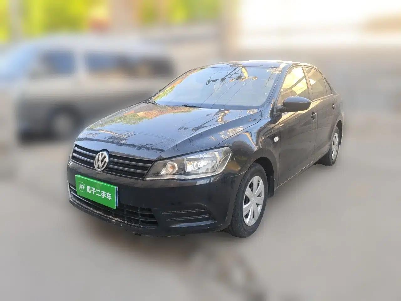 Volkswagen Jetta 2015 Zhuihui Edition 1.4L Manual Fashion Model — миниатюра 1