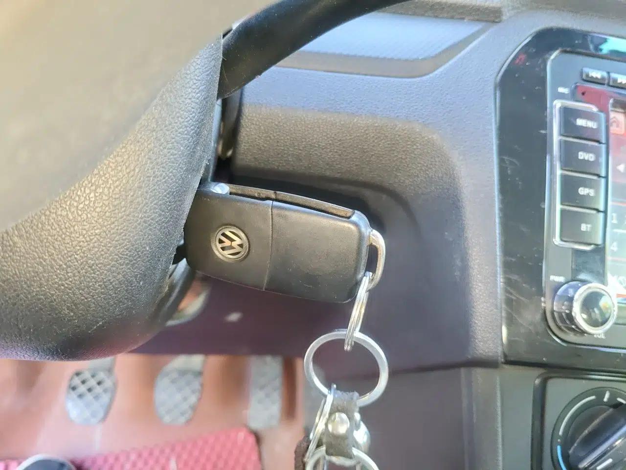 Volkswagen Jetta 2015 Zhuihui Edition 1.4L Manual Fashion Model — миниатюра 9