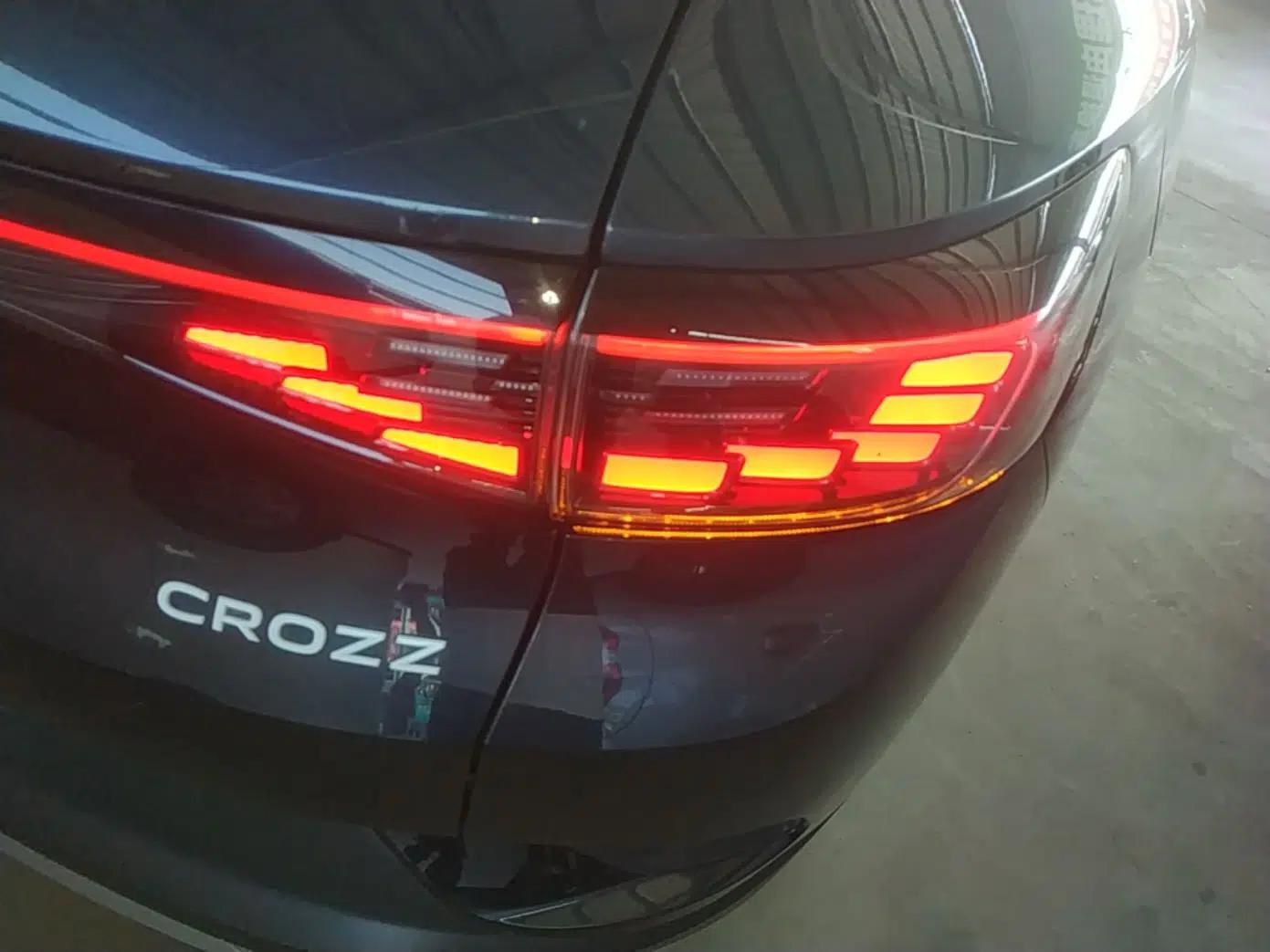 Volkswagen ID.4 CROZZ 2024 Pure Edition Limited Edition — миниатюра 7