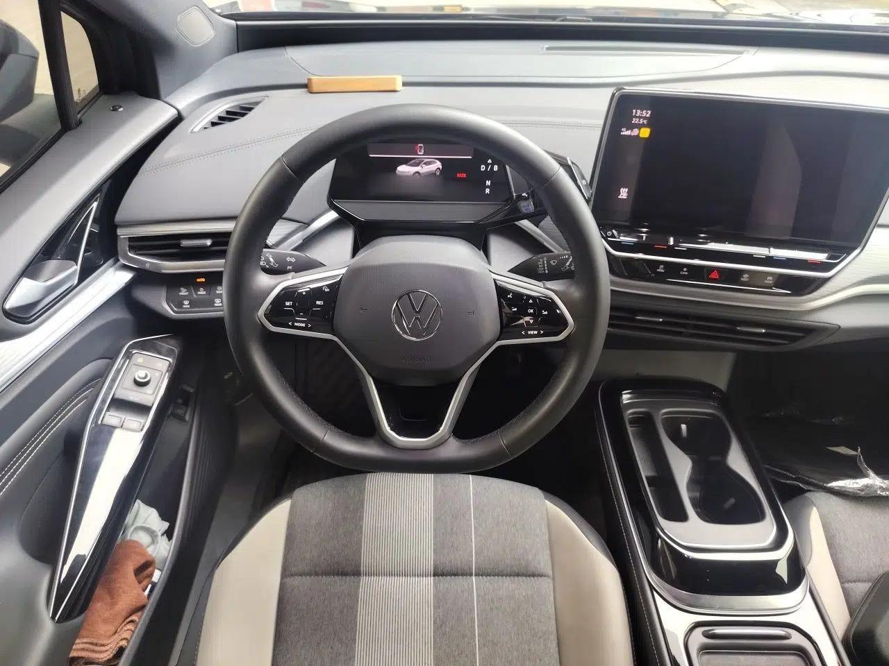 Volkswagen ID.4 CROZZ 2024 Pure Edition Limited Edition — миниатюра 11