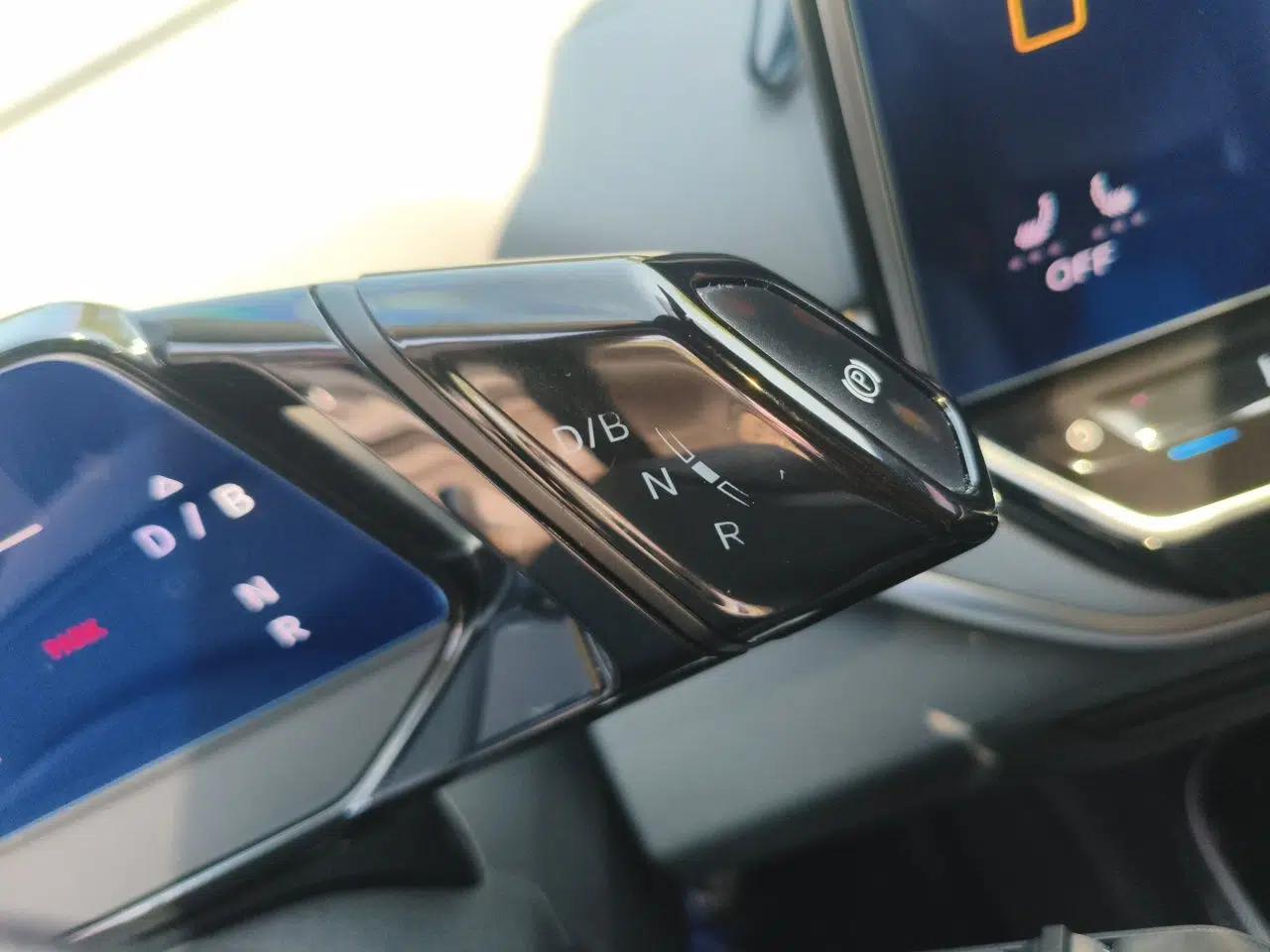Volkswagen ID.4 CROZZ 2022 Long-Range Lite PRO Edition — миниатюра 15