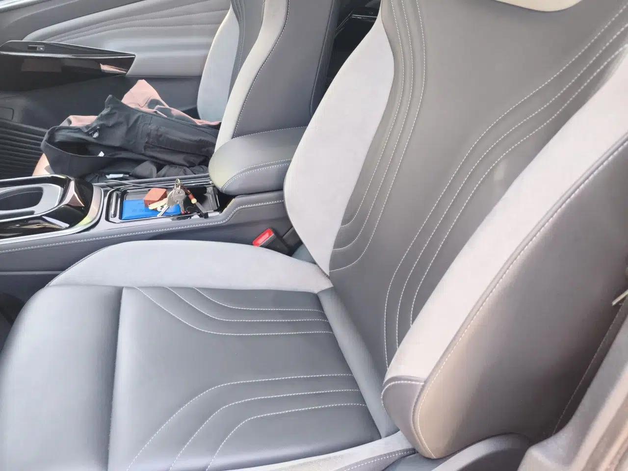 Volkswagen ID.4 CROZZ 2022 Long-Range Lite PRO Edition — миниатюра 16