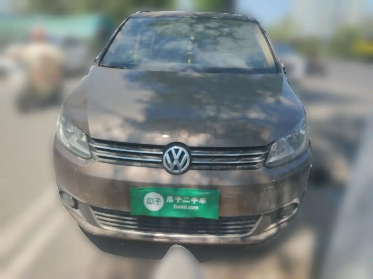 Volkswagen Touran 2011 1.4T DSG Zhiya Edition 5 Seats — миниатюра 2