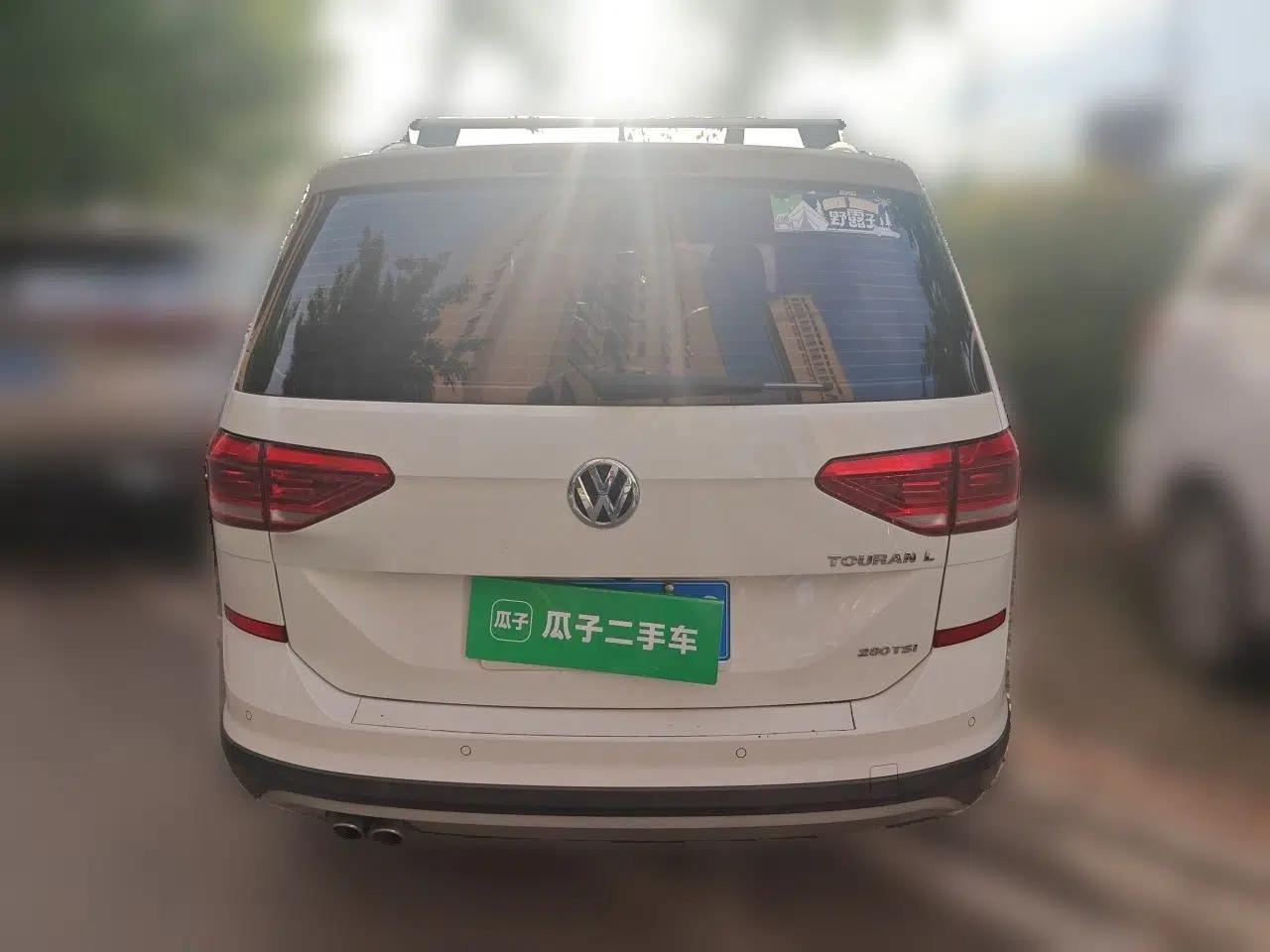 Volkswagen Touran 2021 Volkswagen Touran L 280TSI DSG Boundary Edition 7-Seater — миниатюра 5