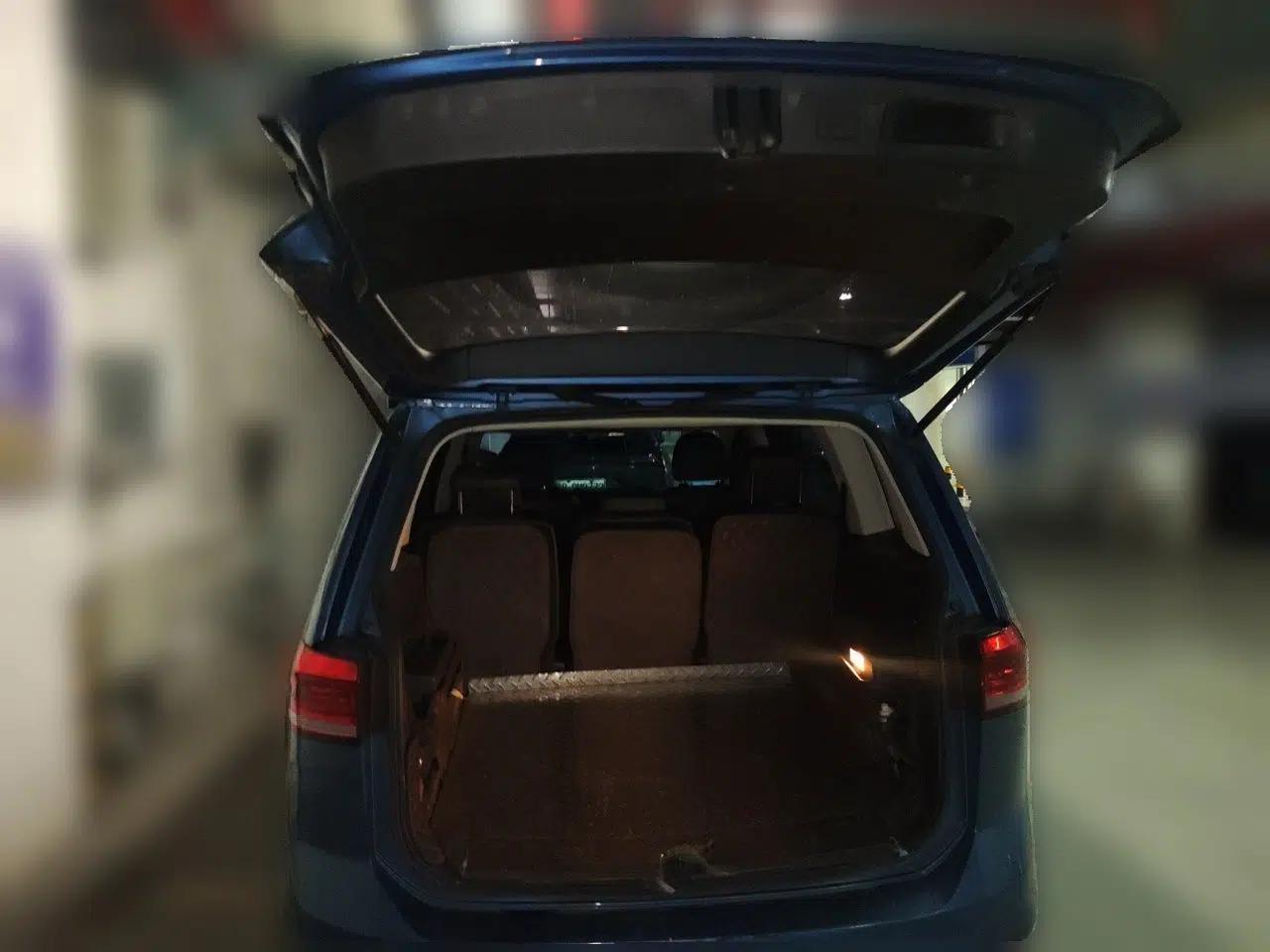 Volkswagen Touran 2016 Volkswagen Touran L 280TSI DSG Comfort Edition — миниатюра 20