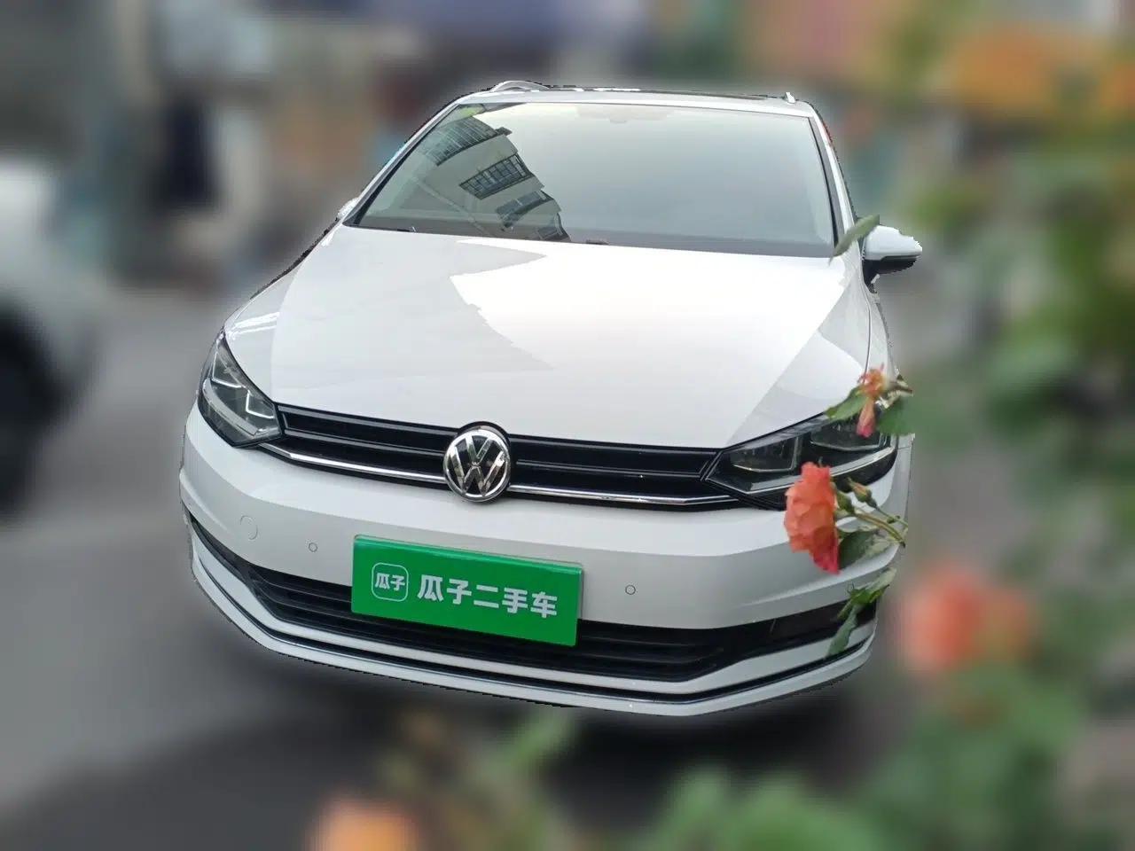 Volkswagen Touran 2018 Volkswagen Touran L 280TSI DSG Comfort Edition 7 Seats China V Emission Standard — миниатюра 1