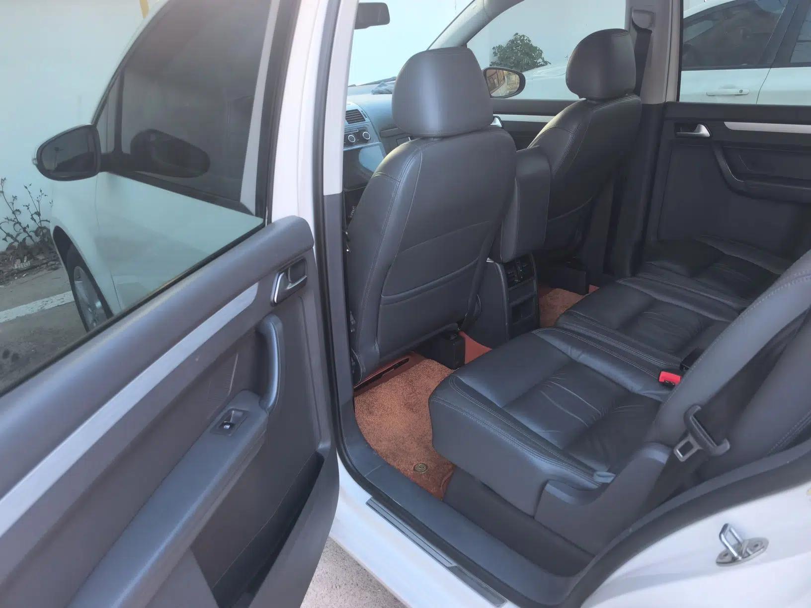 Volkswagen Touran 2013 1.4T DSG Comfort Edition 5-Seater — миниатюра 18