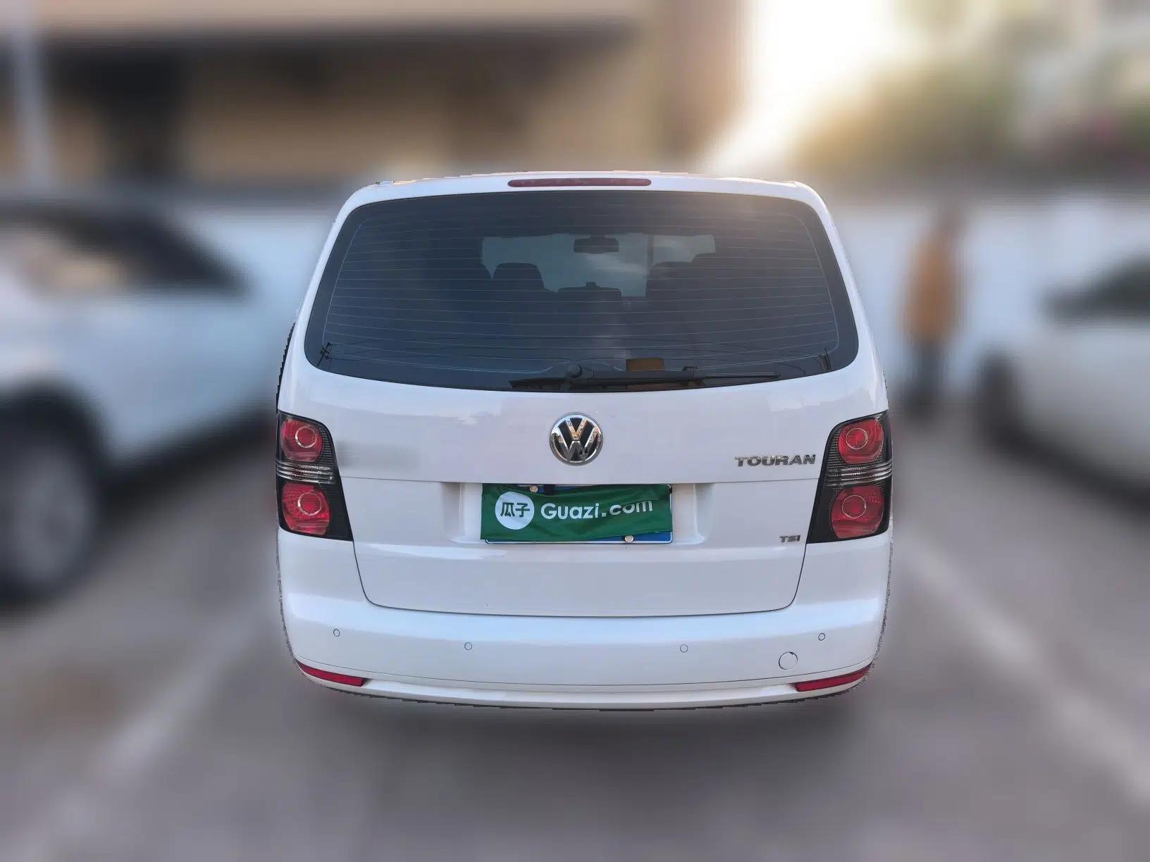 Volkswagen Touran 2013 1.4T DSG Comfort Edition 5-Seater — миниатюра 5