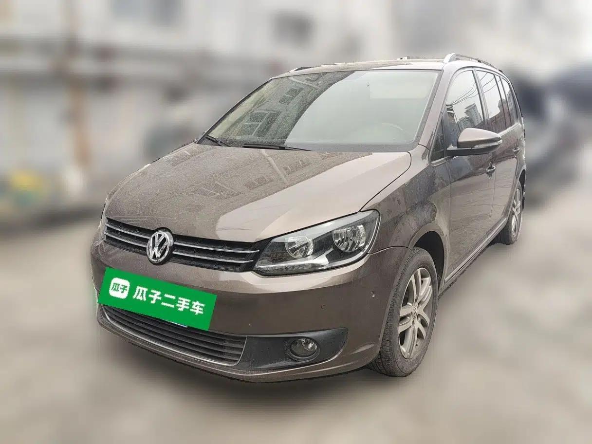 Volkswagen Touran 2011 1.4T DSG ZhiZhen Edition 5 Seats — миниатюра 1