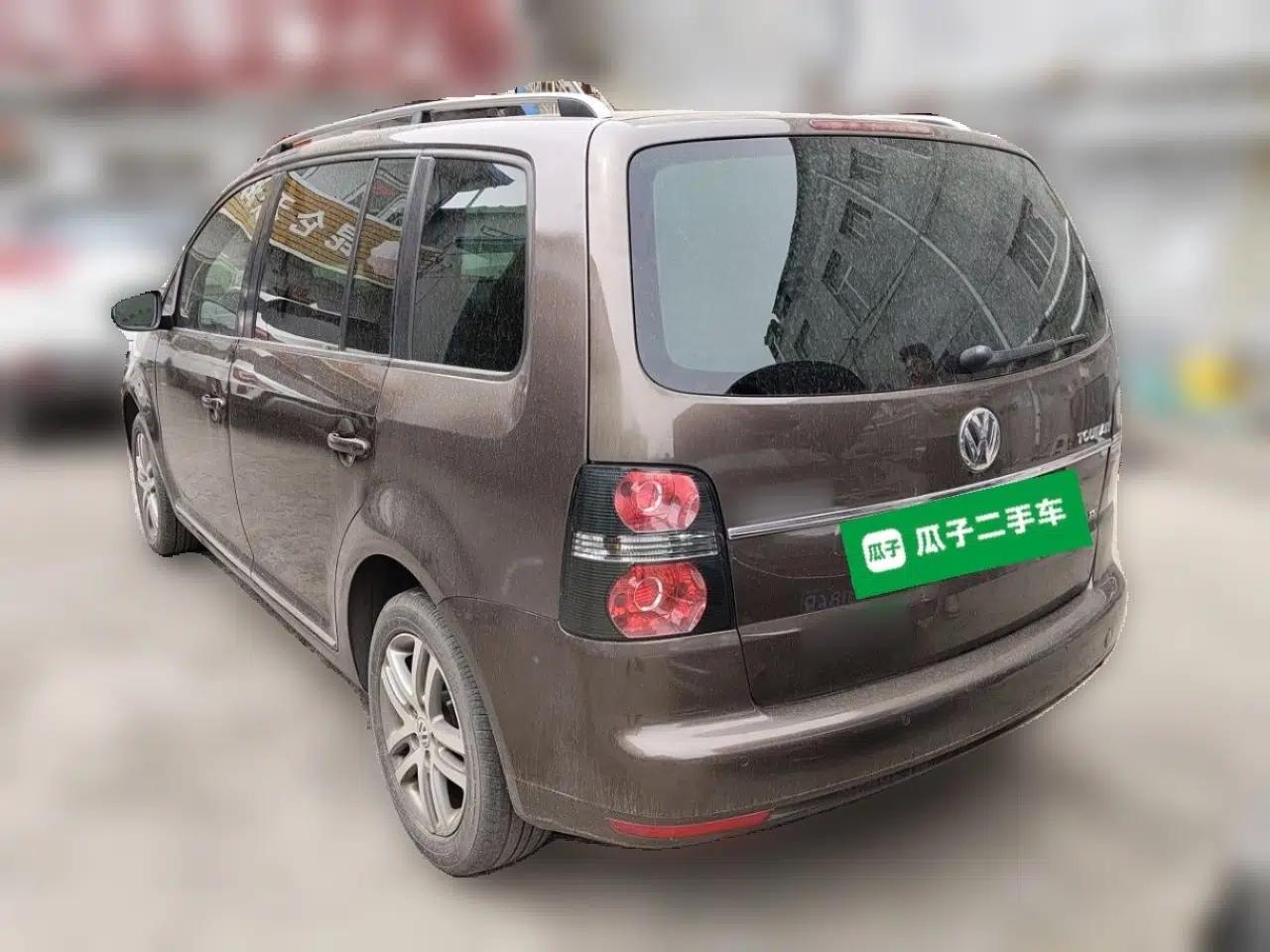 Volkswagen Touran 2011 1.4T DSG ZhiZhen Edition 5 Seats — миниатюра 4