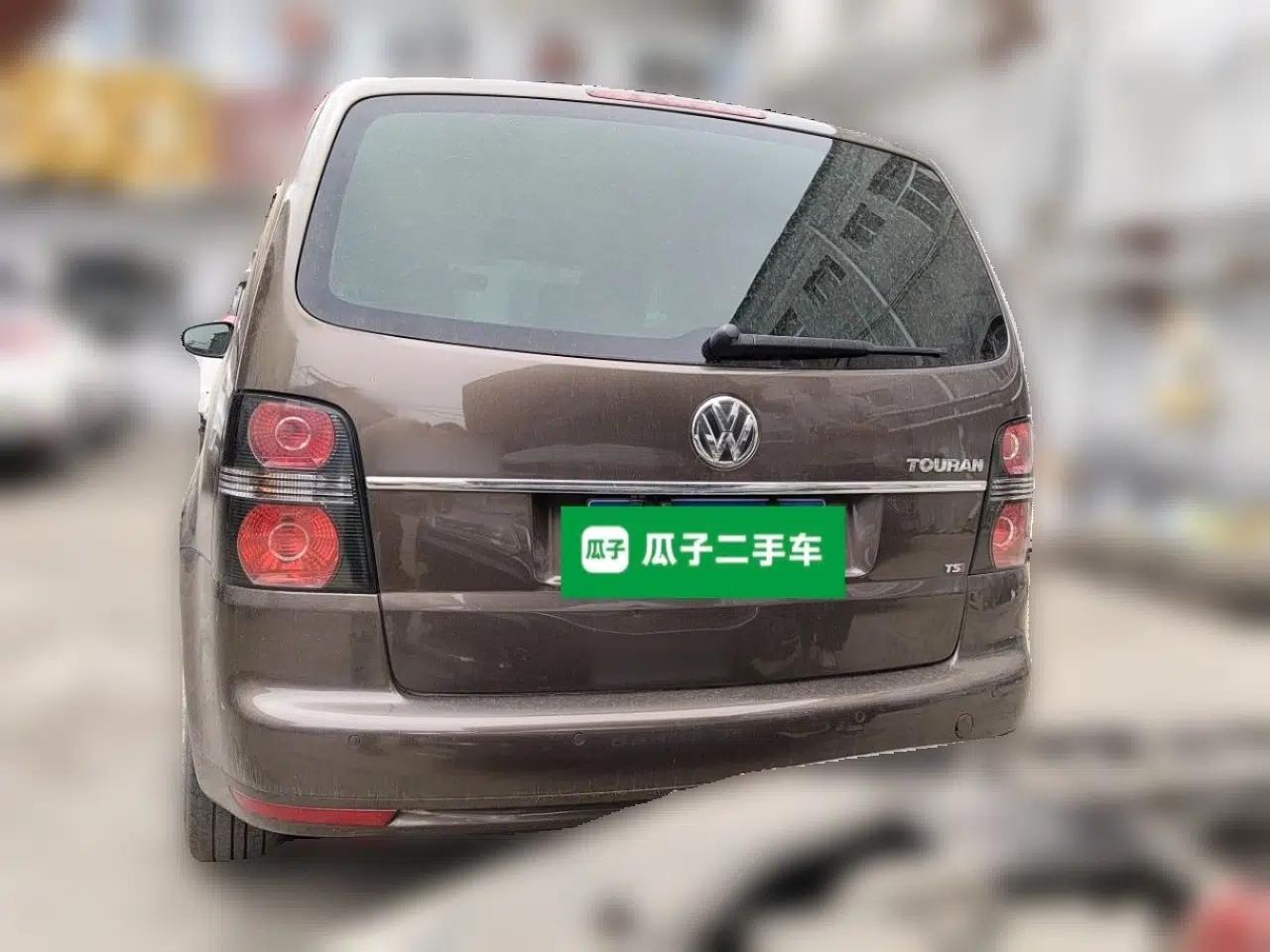 Volkswagen Touran 2011 1.4T DSG ZhiZhen Edition 5 Seats — миниатюра 5