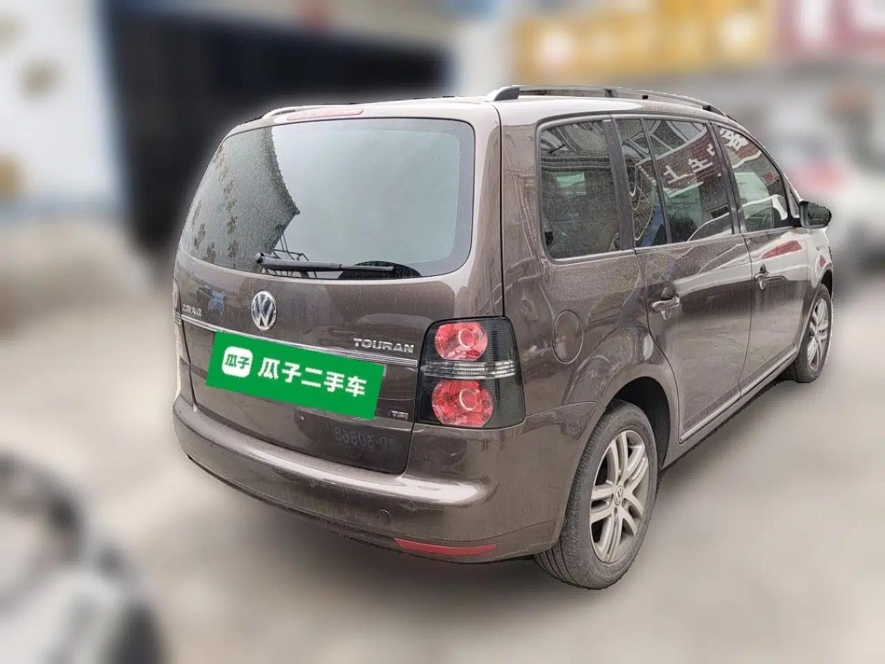 Volkswagen Touran 2011 1.4T DSG ZhiZhen Edition 5 Seats — миниатюра 6