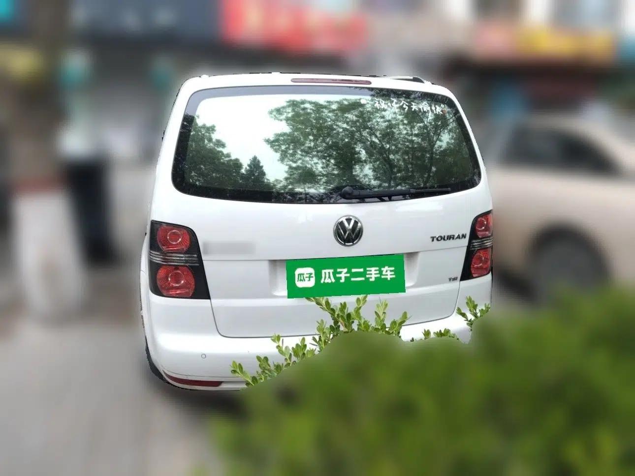 Volkswagen Touran 2013 1.4T DSG Comfort Edition 5-Seater — миниатюра 5