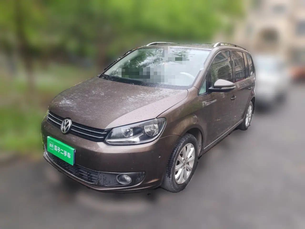 Volkswagen Touran 2013 1.4T DSG Smart Edition 5-seater — миниатюра 1