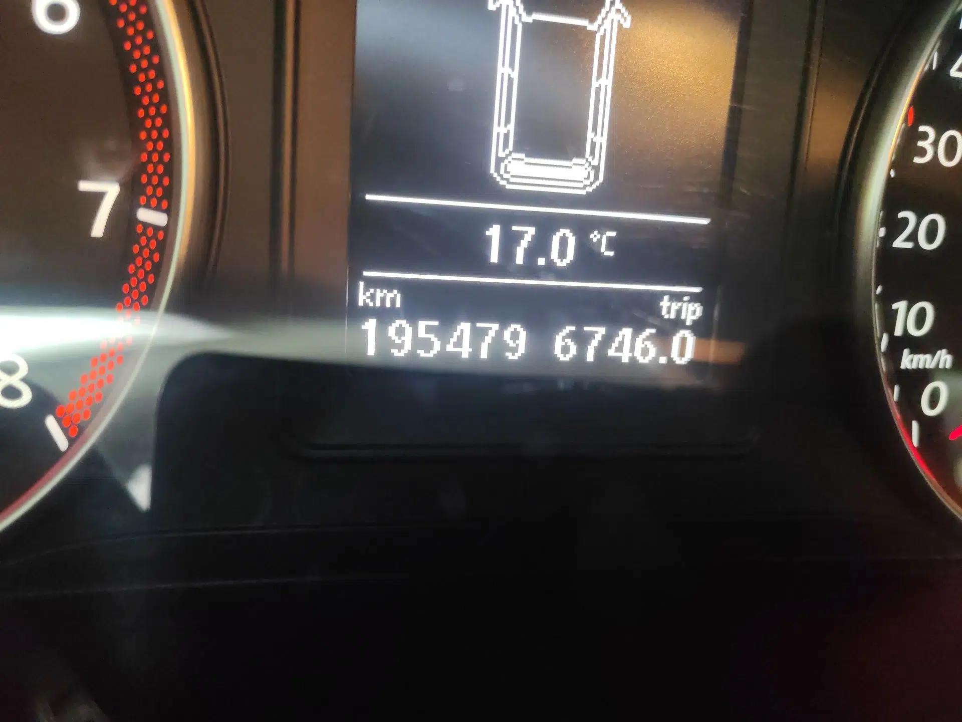 Volkswagen Touran 2013 1.4T DSG Smart Edition 5-seater — миниатюра 13