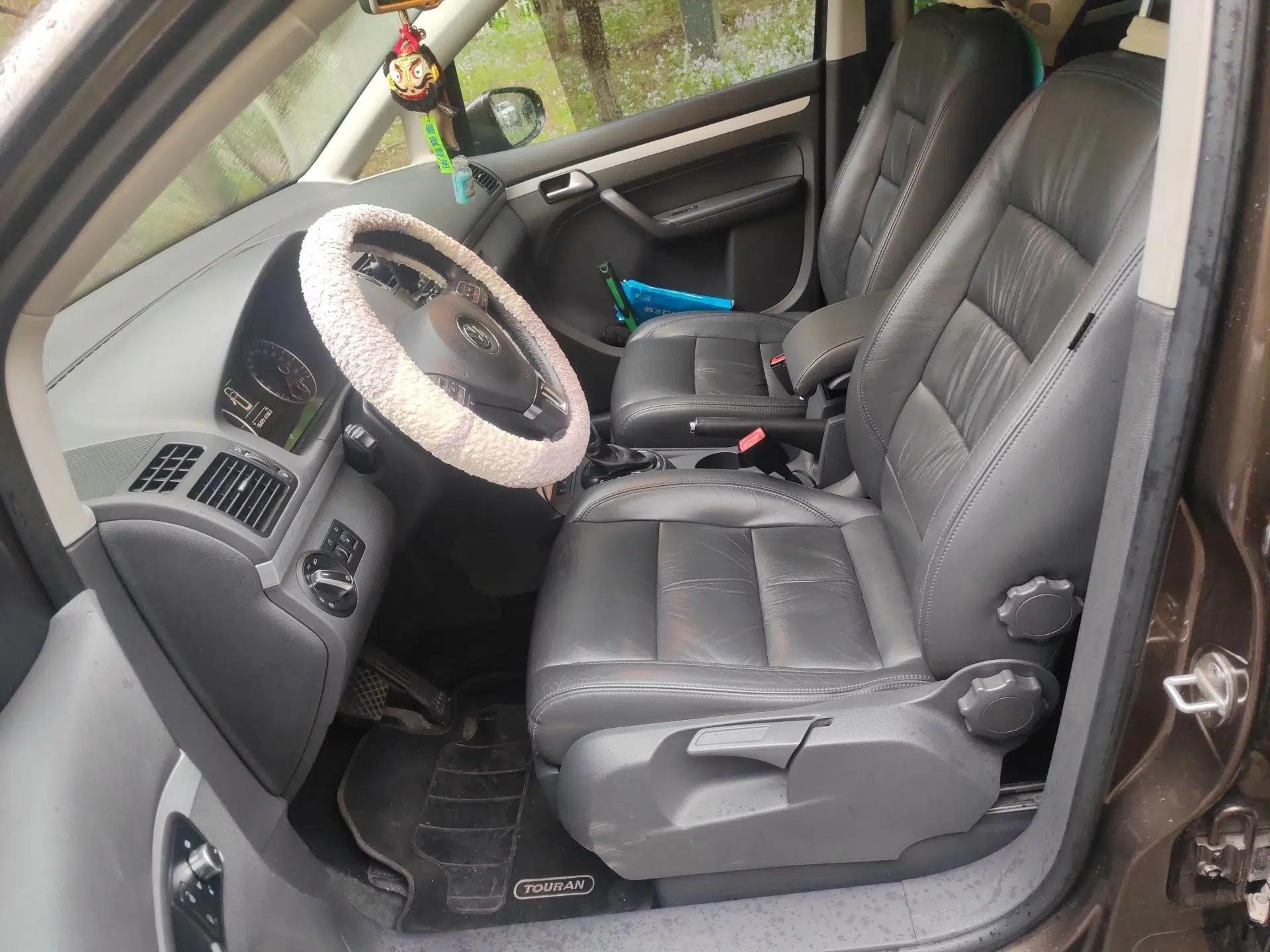 Volkswagen Touran 2013 1.4T DSG Smart Edition 5-seater — миниатюра 16