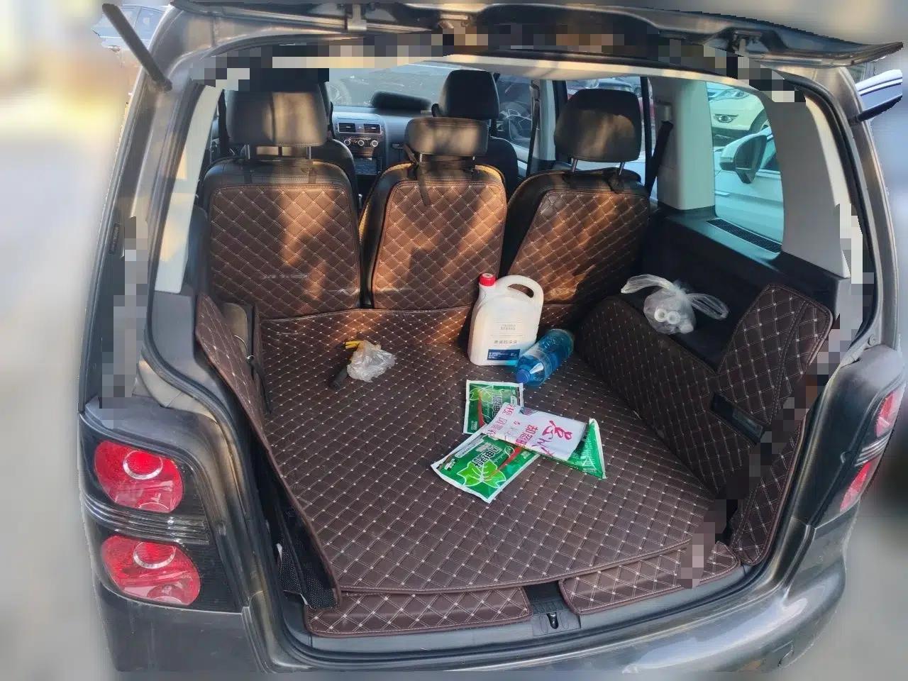 Volkswagen Touran 2015 1.4T DSG Comfort Edition 5 Seats — миниатюра 20