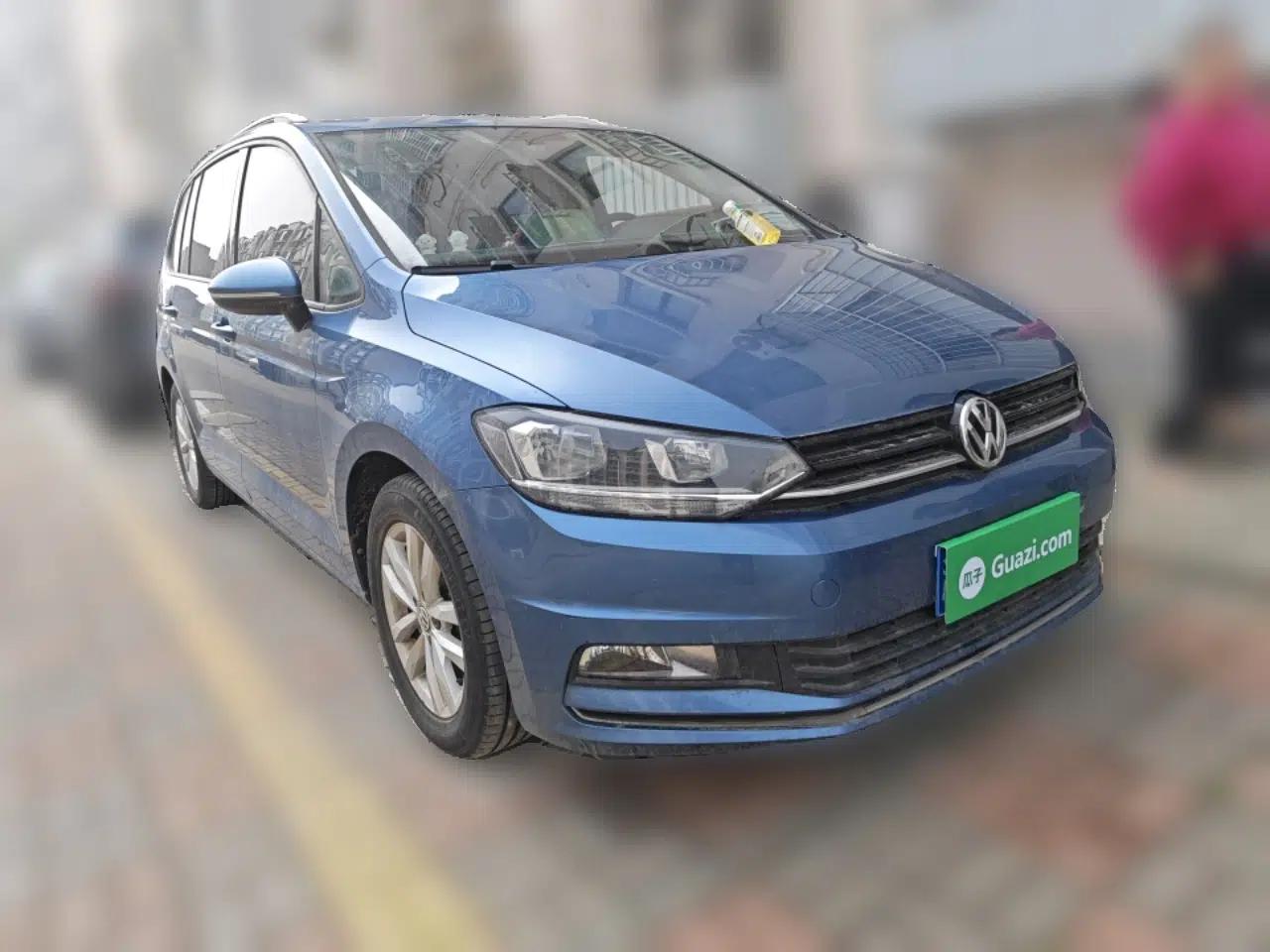 Volkswagen Touran 2016 Volkswagen Touran L 280TSI DSG Comfort Edition — миниатюра 5