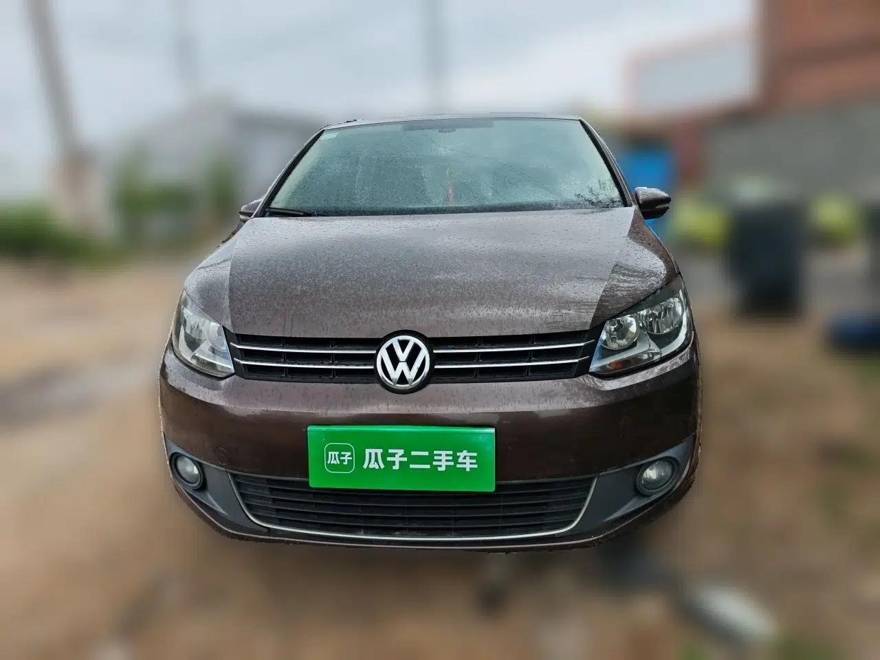 Volkswagen Touran 2013 1.4T Manual Comfort Edition 5-Seater — миниатюра 2
