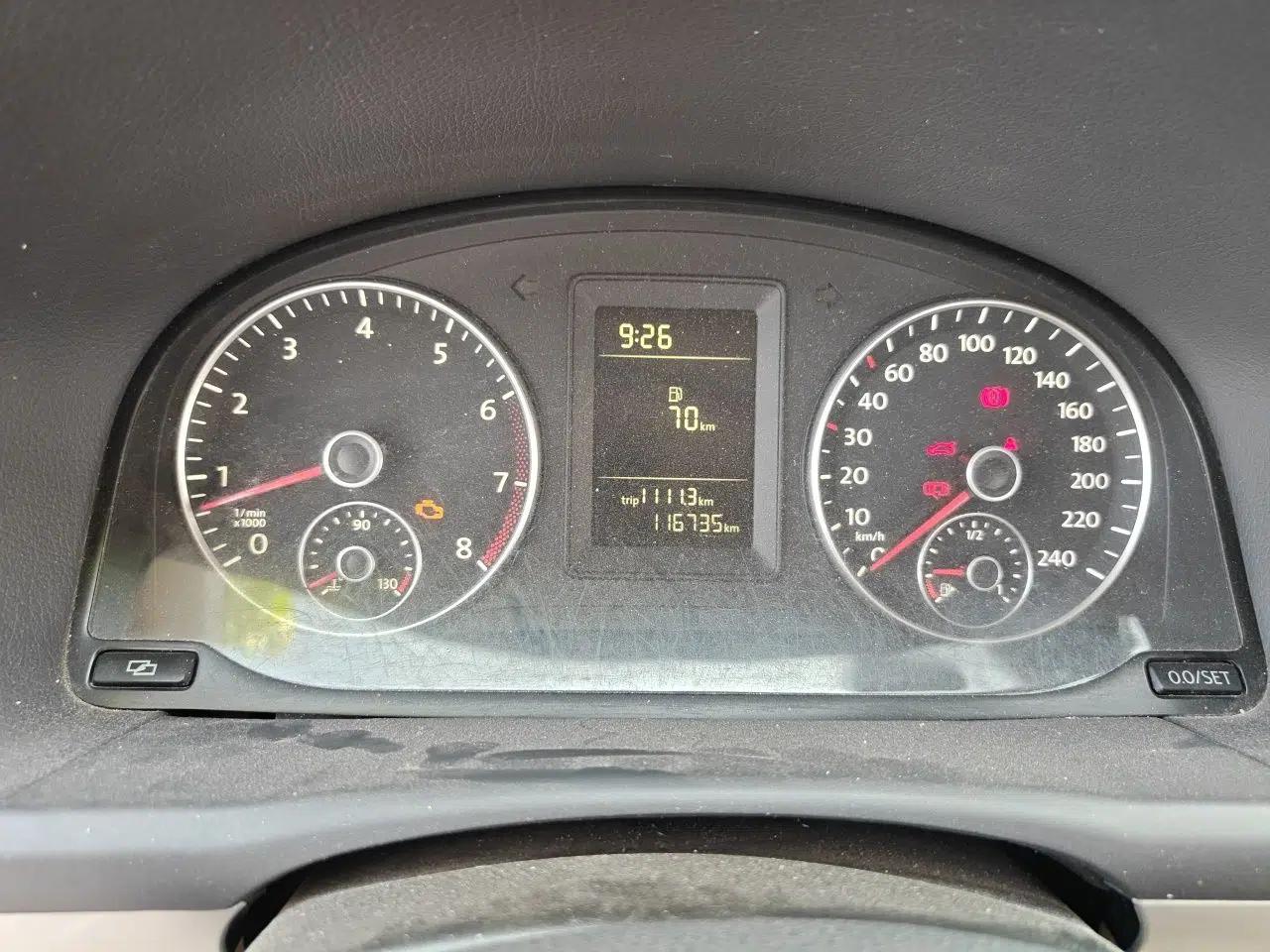 Volkswagen Touran 2011 1.4T Manual Zhiya Edition 5 Seats — миниатюра 12