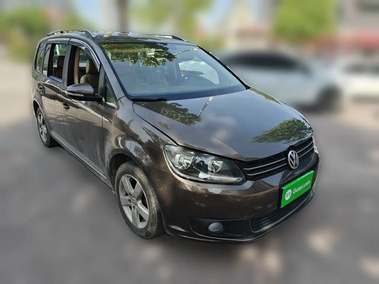 Volkswagen Touran 2011 1.4T Manual Zhiya Edition 5 Seats — миниатюра 3