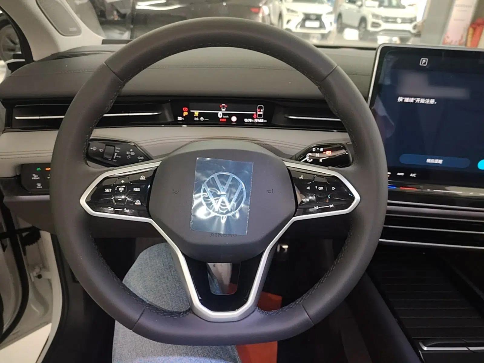 Volkswagen ID.7 VIZZION 2024 AIR model — миниатюра 14