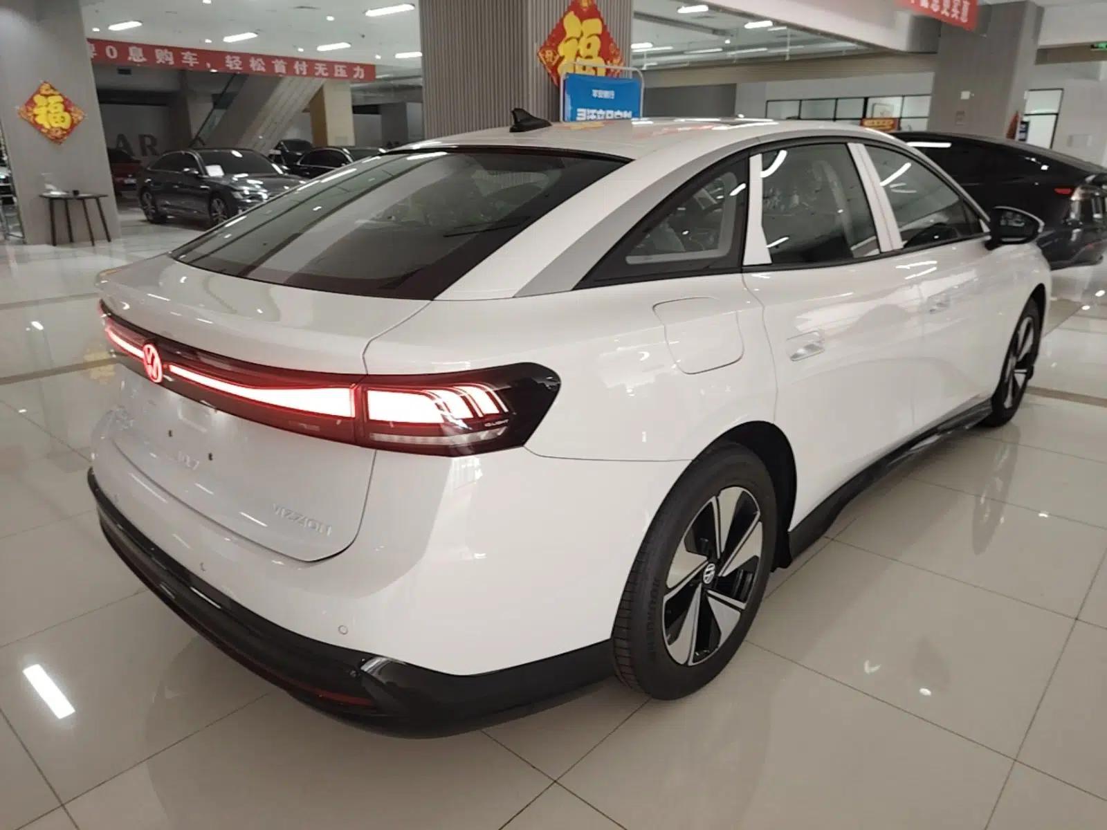 Volkswagen ID.7 VIZZION 2024 AIR model — миниатюра 6