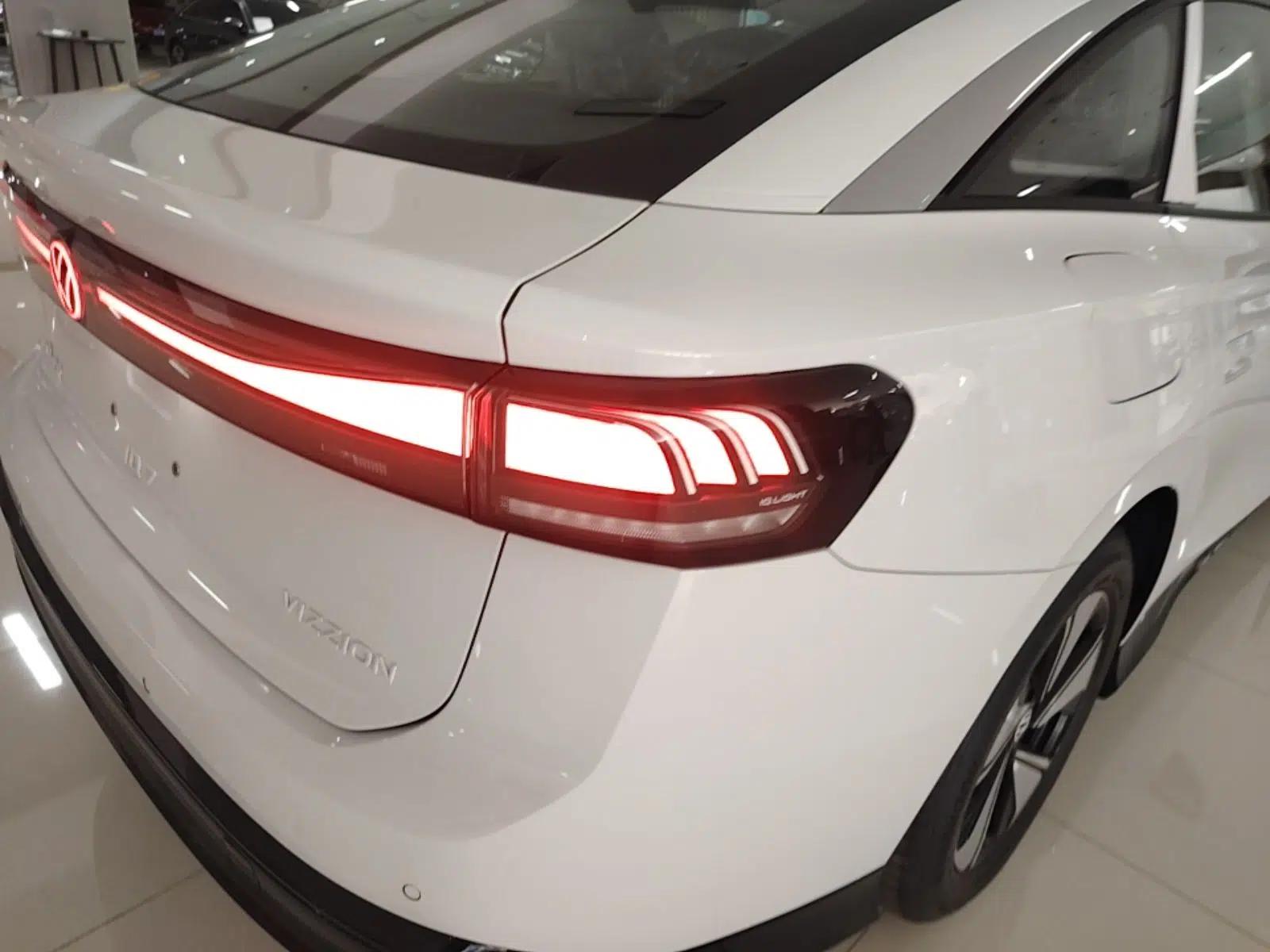 Volkswagen ID.7 VIZZION 2024 AIR model — миниатюра 7