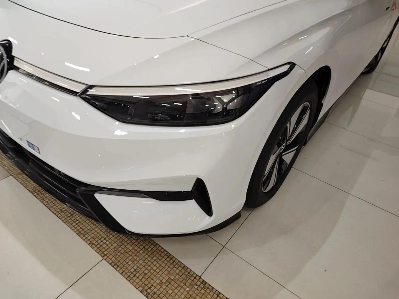 Volkswagen ID.7 VIZZION 2024 AIR model — миниатюра 9