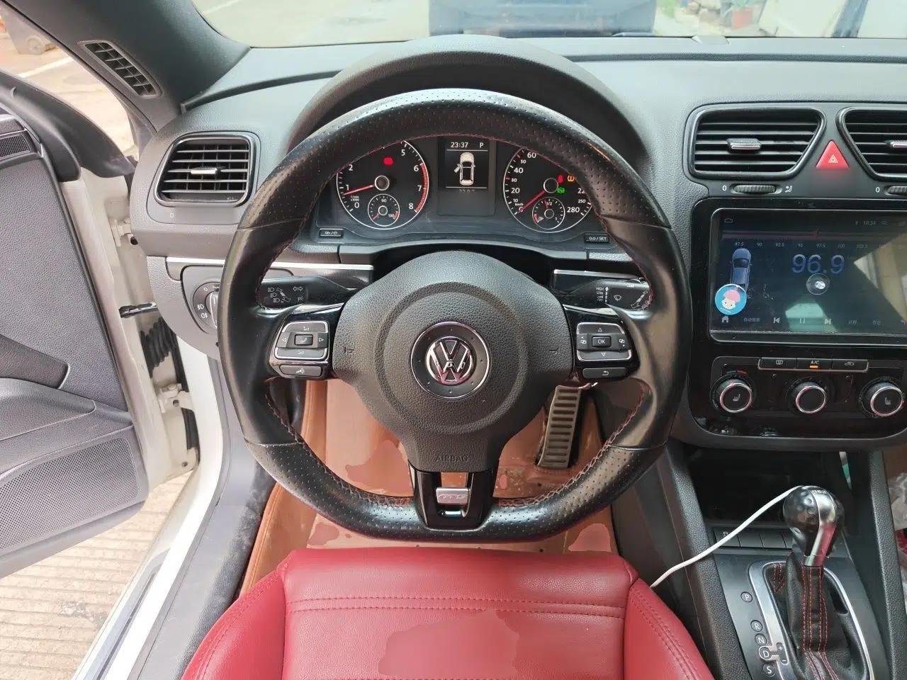 Volkswagen Scirocco 2009 1.4 TSI Trend Edition — миниатюра 11