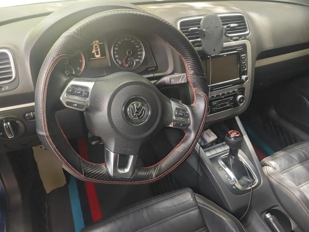 Volkswagen Scirocco 2011 2.0 TSI Luxury Edition — миниатюра 11