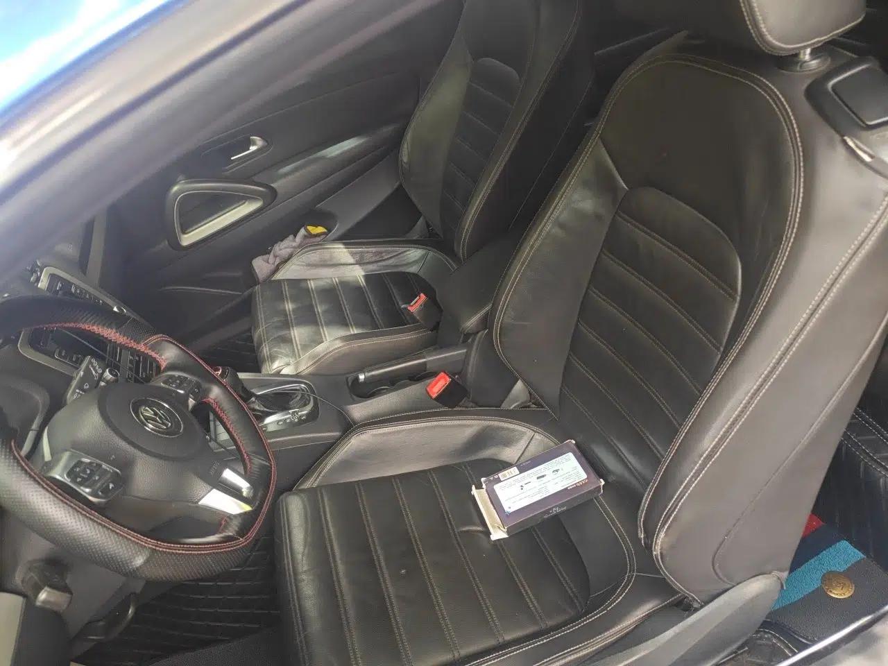 Volkswagen Scirocco 2011 2.0 TSI Luxury Edition — миниатюра 16