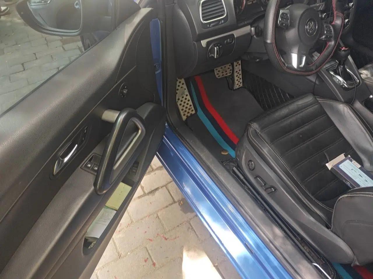 Volkswagen Scirocco 2011 2.0 TSI Luxury Edition — миниатюра 17