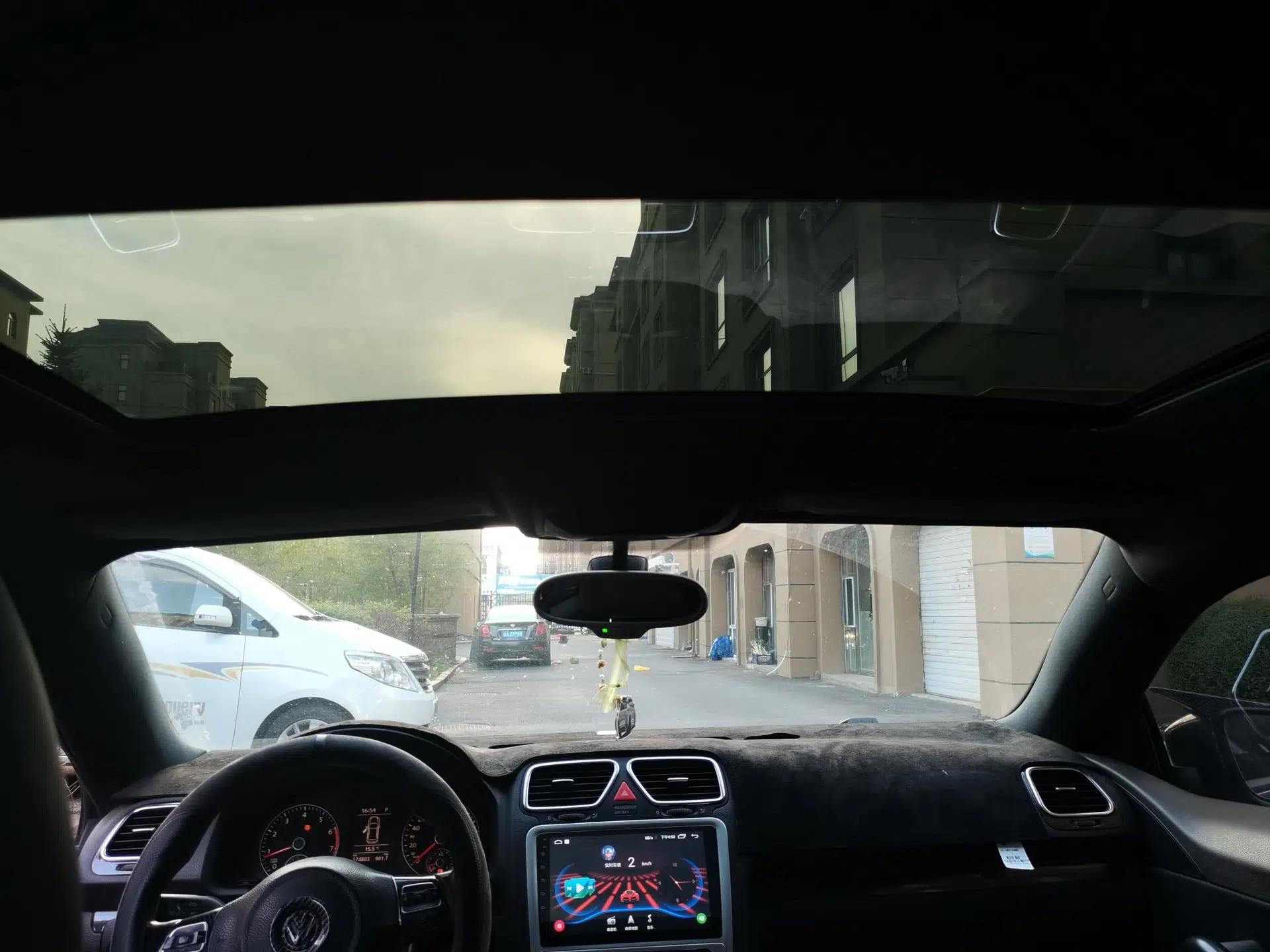 Volkswagen Scirocco 2011 1.4 TSI Comfort Edition — миниатюра 19