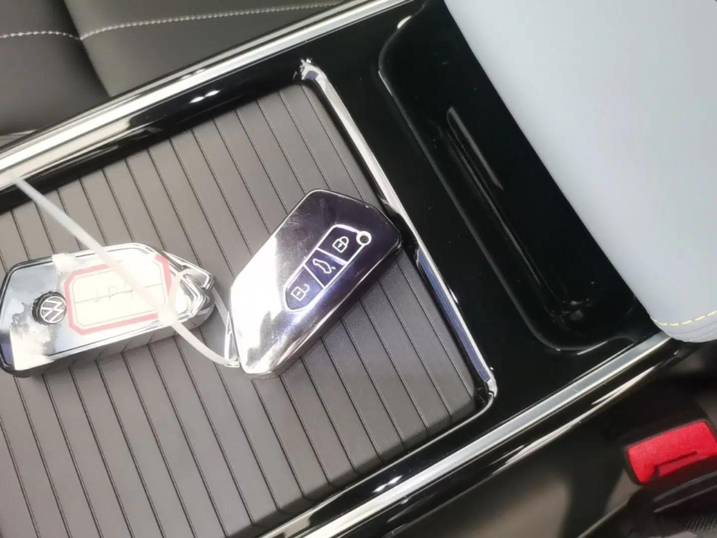 Volkswagen ID.4 X 2025 Smart Version Pure & Intelligent Enjoyment Edition — миниатюра 12