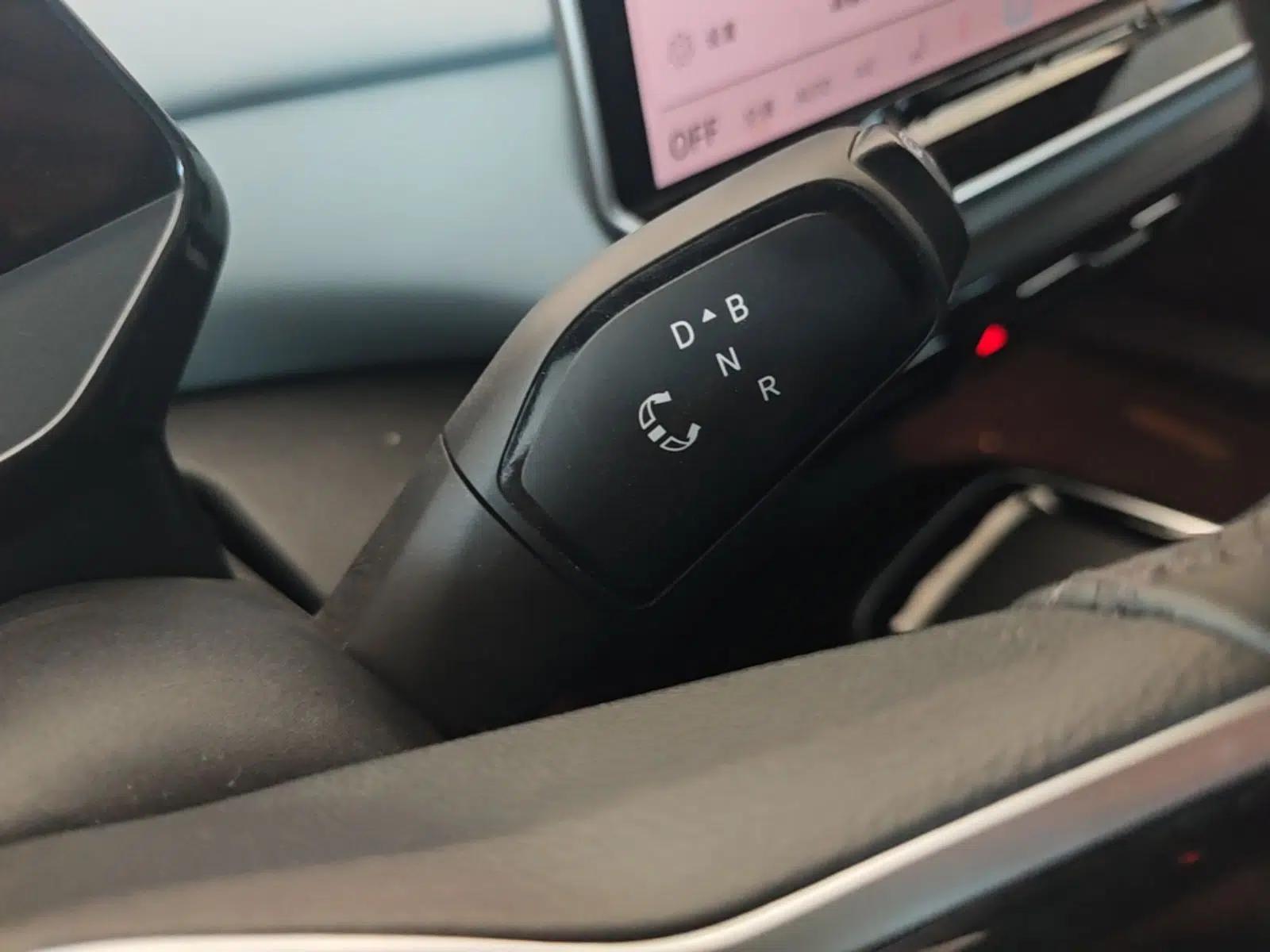 Volkswagen ID.4 X 2024 Pure & Smart Edition — миниатюра 17