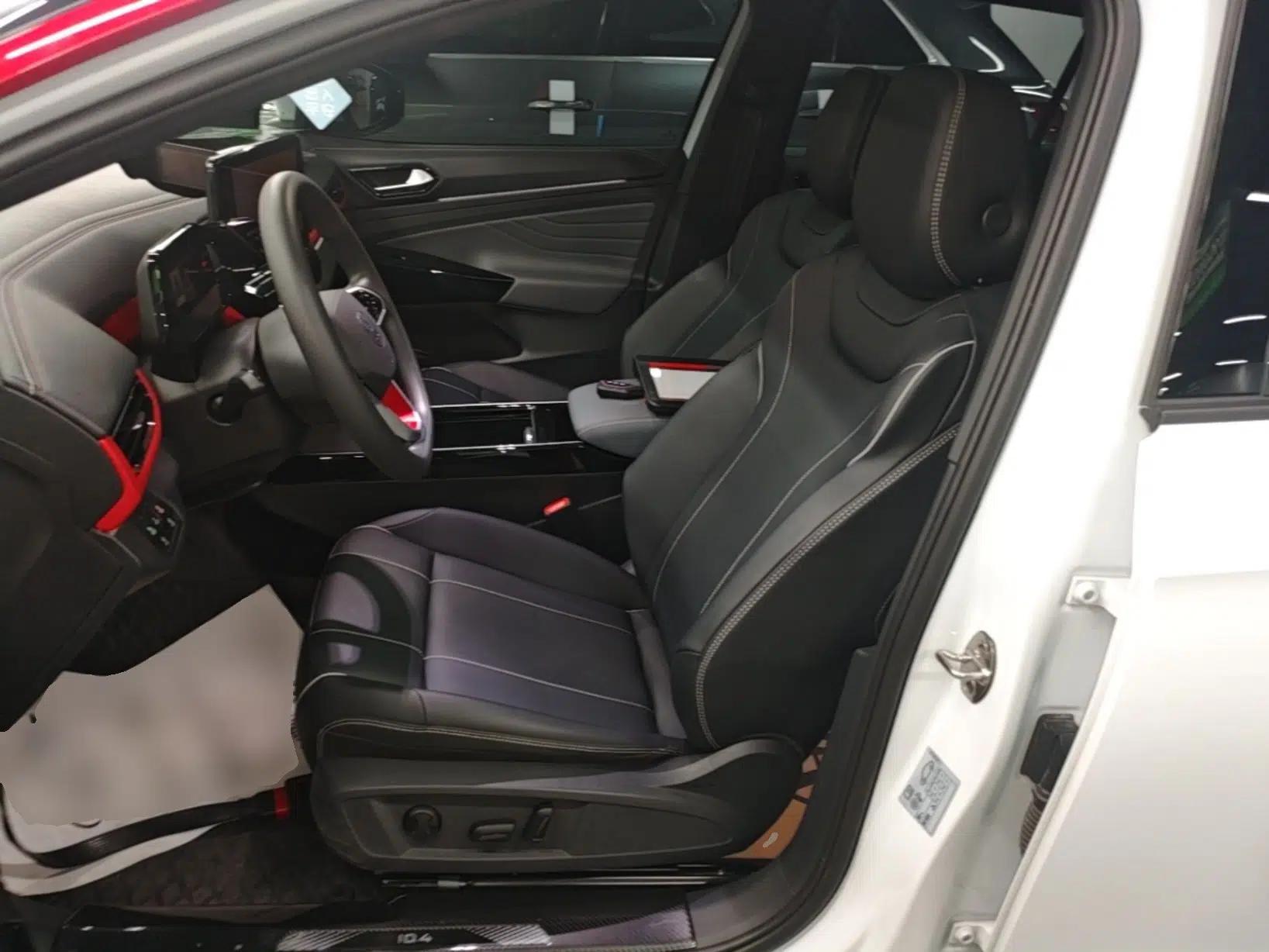Volkswagen ID.4 X 2021 Pure+ Long-Range Edition — миниатюра 18