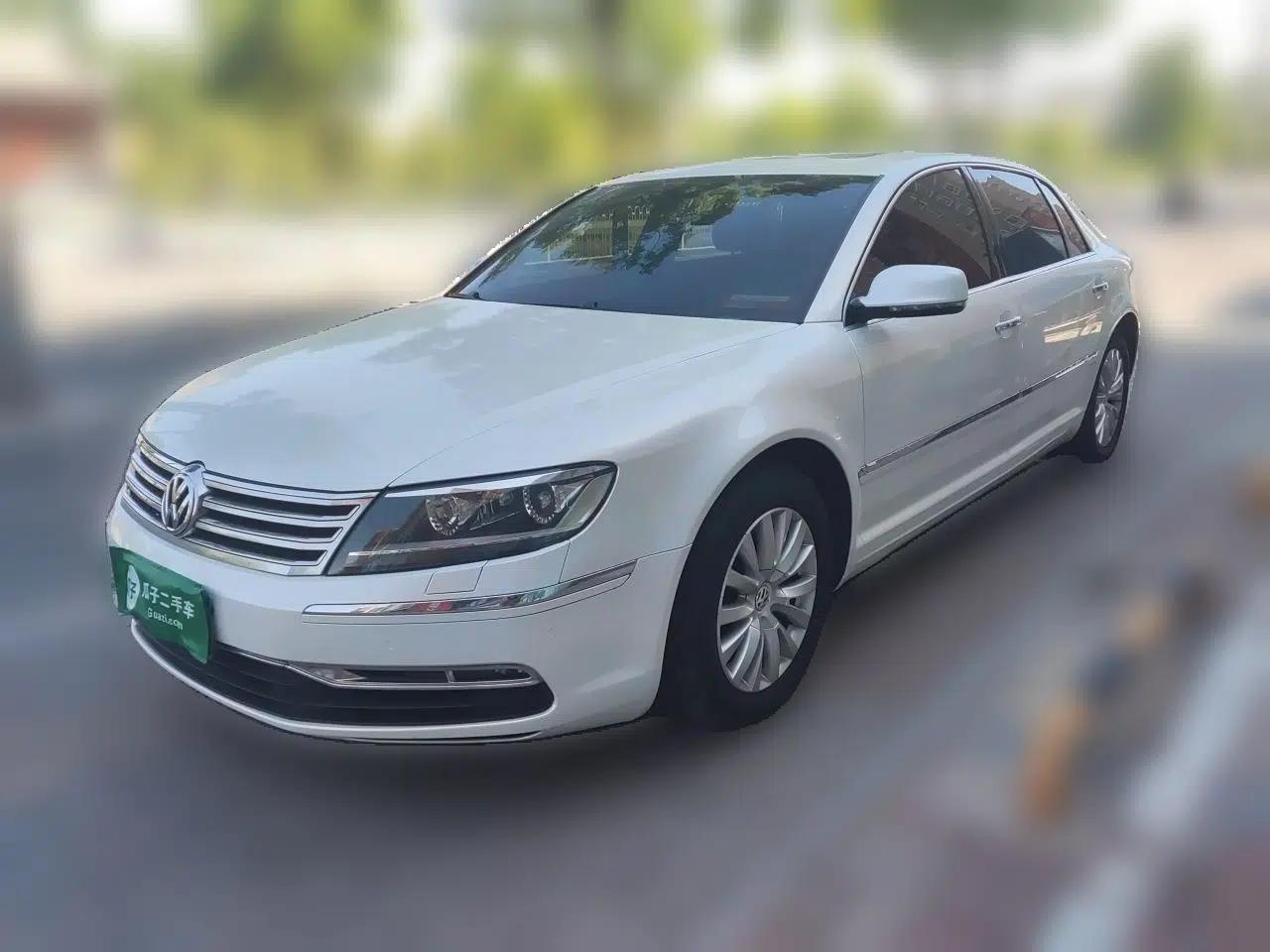 Volkswagen Phaeton 2011 3.6L V6 5-Seater Extended Business Edition — миниатюра 1