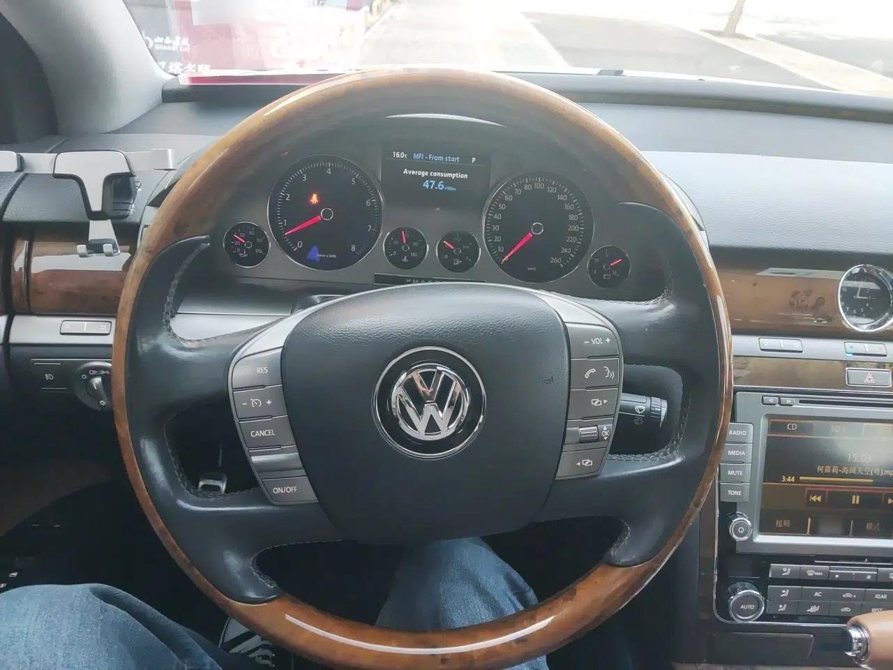 Volkswagen Phaeton 2011 3.6L V6 5-Seater Extended Business Edition — миниатюра 11