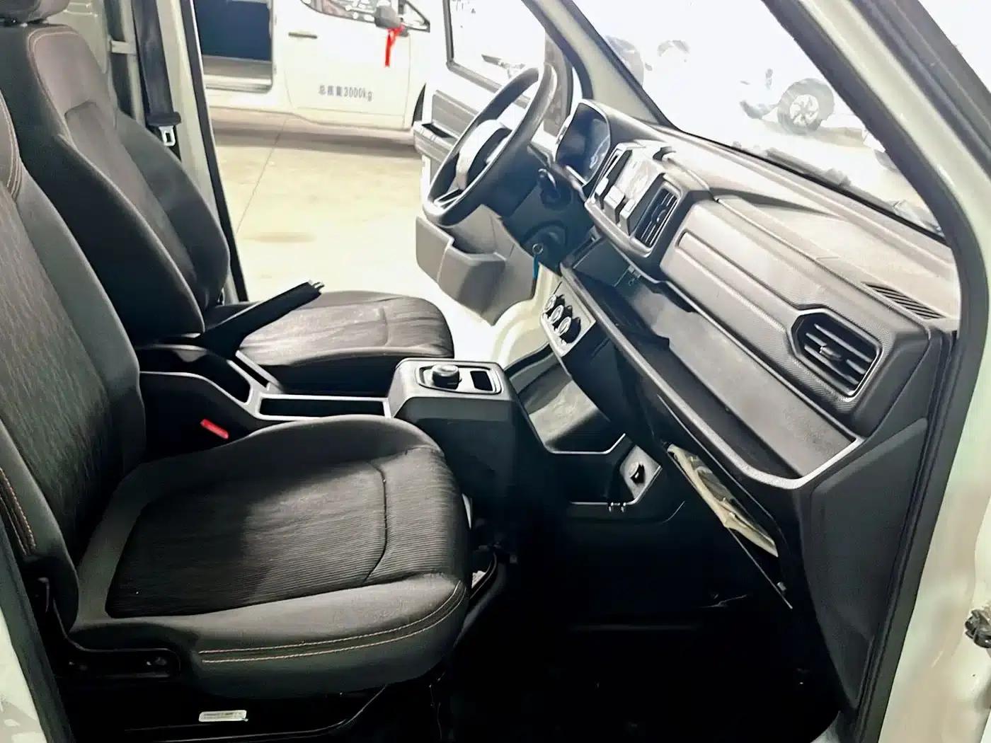 Jiangtun E6 2024 Model, Guoxuan 40.55kWh Comfort Edition — миниатюра 5