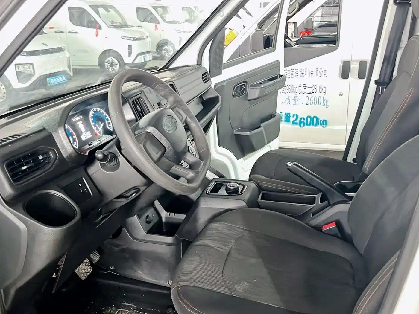 Jiangtun E6 2024 Model, Guoxuan 40.55kWh Comfort Edition — миниатюра 6