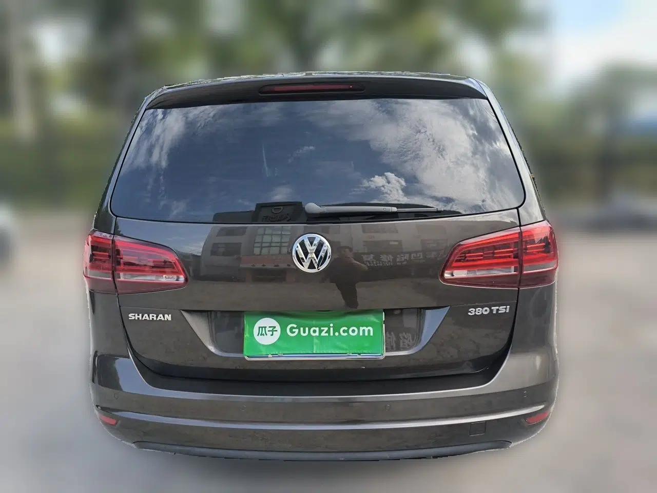 Volkswagen Sharan 2018 380TSI Comfort Edition 7-Seater — миниатюра 5